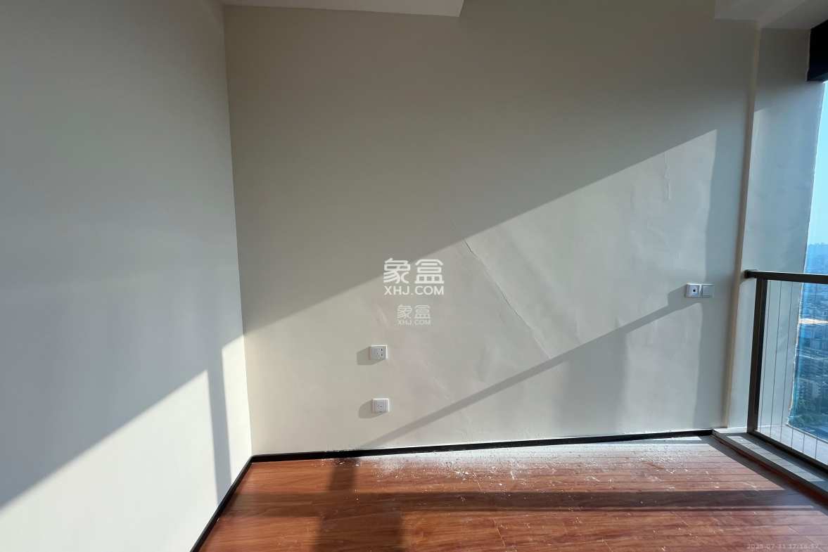 恒大珺悦府 2室2厅1卫 2300.0元/月 恒大珺悦府 2室2厅1卫 2300.0元/月室内图