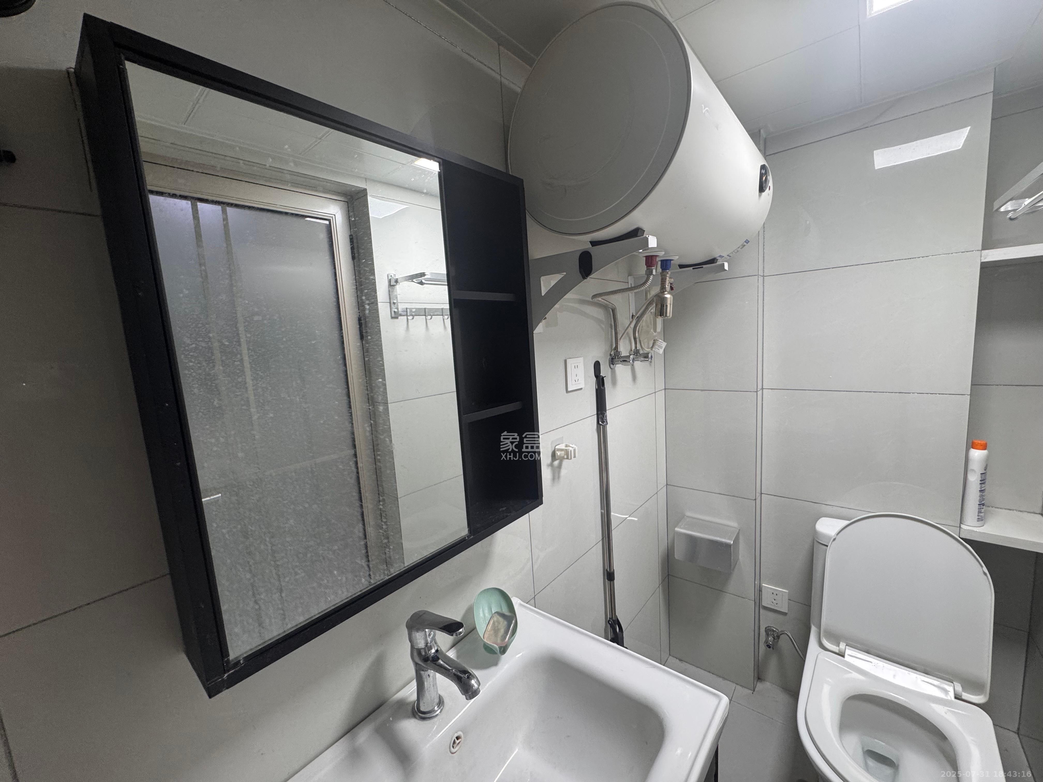 阳光城檀悦 2室1厅1卫 2600.0元/月 阳光城檀悦 2室1厅1卫 2600.0元/月室内图