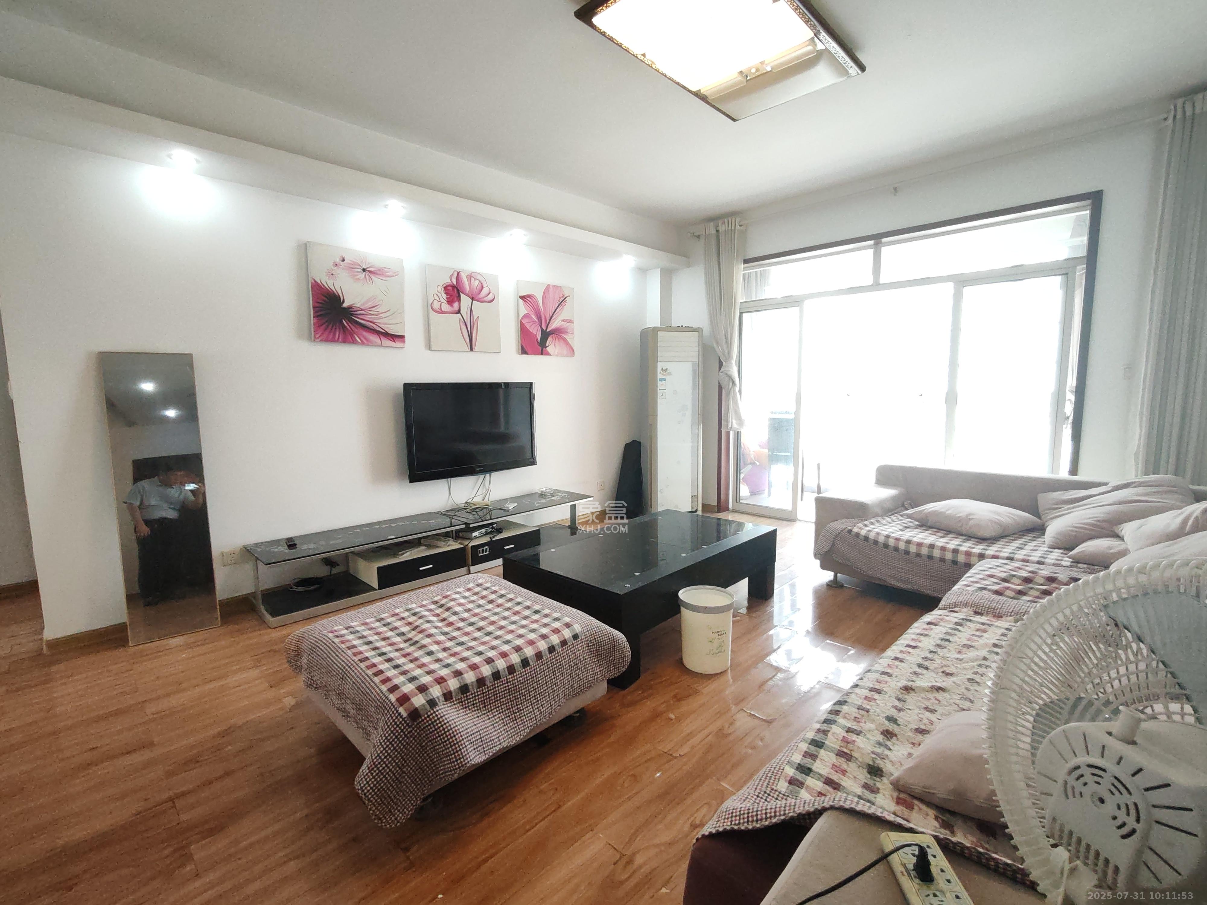 城市山水豪园(山水城市风景) 3室2厅2卫 2600.0元/月 城市山水豪园(山水城市风景) 3室2厅2卫 2600.0元/月室内图