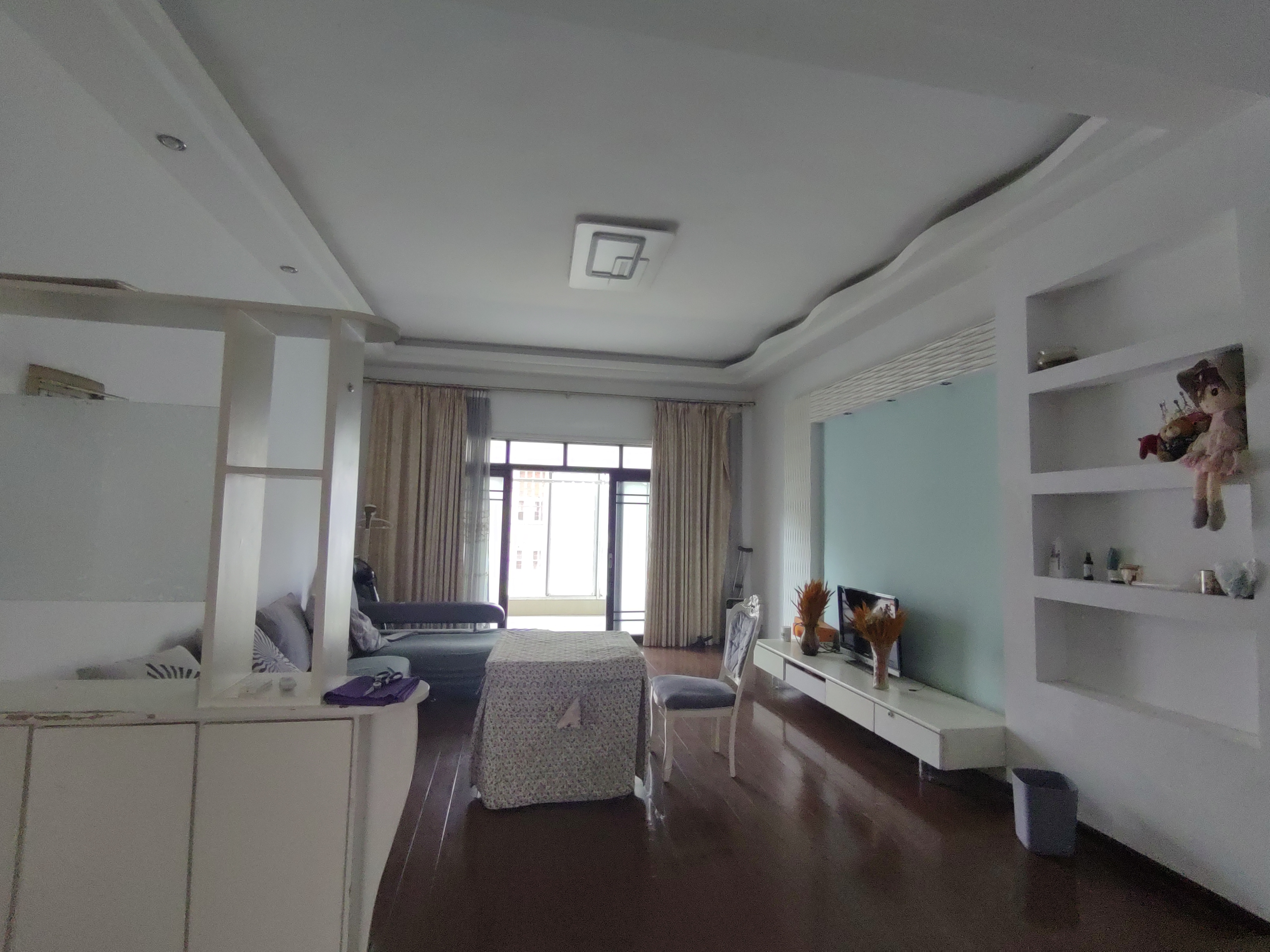 加州阳光小区(吉星阳光)  3室2厅2卫    1200.0元/月 加州阳光小区(吉星阳光)  3室2厅2卫    1200.0元/月室内图