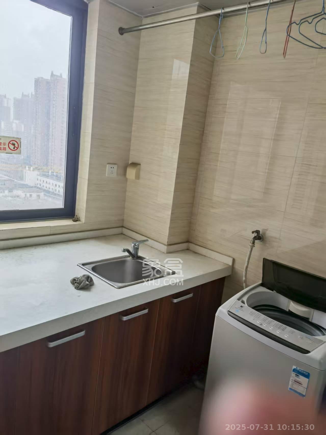 中建木莲工社  1室1厅1卫   1000.00元/月室内图