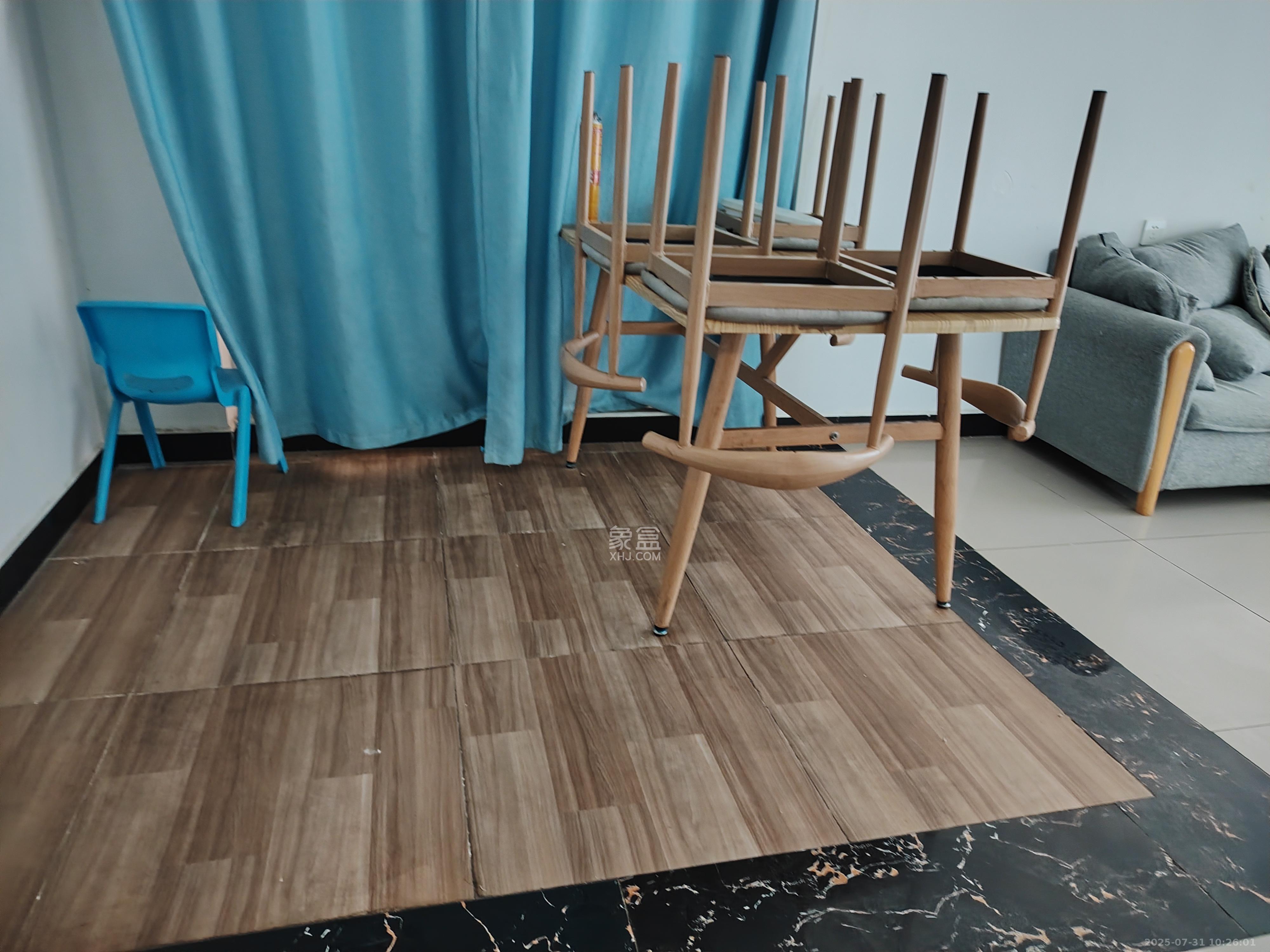 滨江海棠湾 2室2厅1卫 1800.0元/月 滨江海棠湾 2室2厅1卫 1800.0元/月室内图