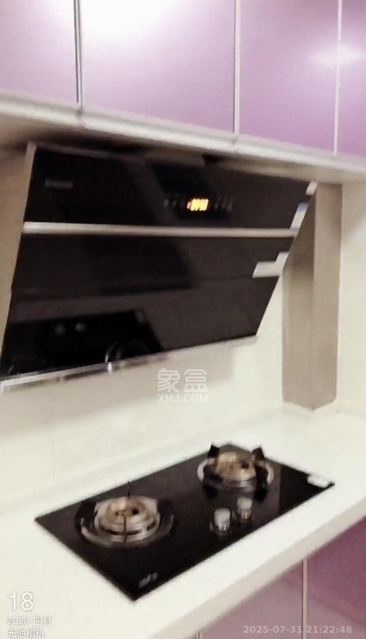 嘉顺苑 1室2厅1卫 2000.0元/月 嘉顺苑 1室2厅1卫 2000.0元/月室内图