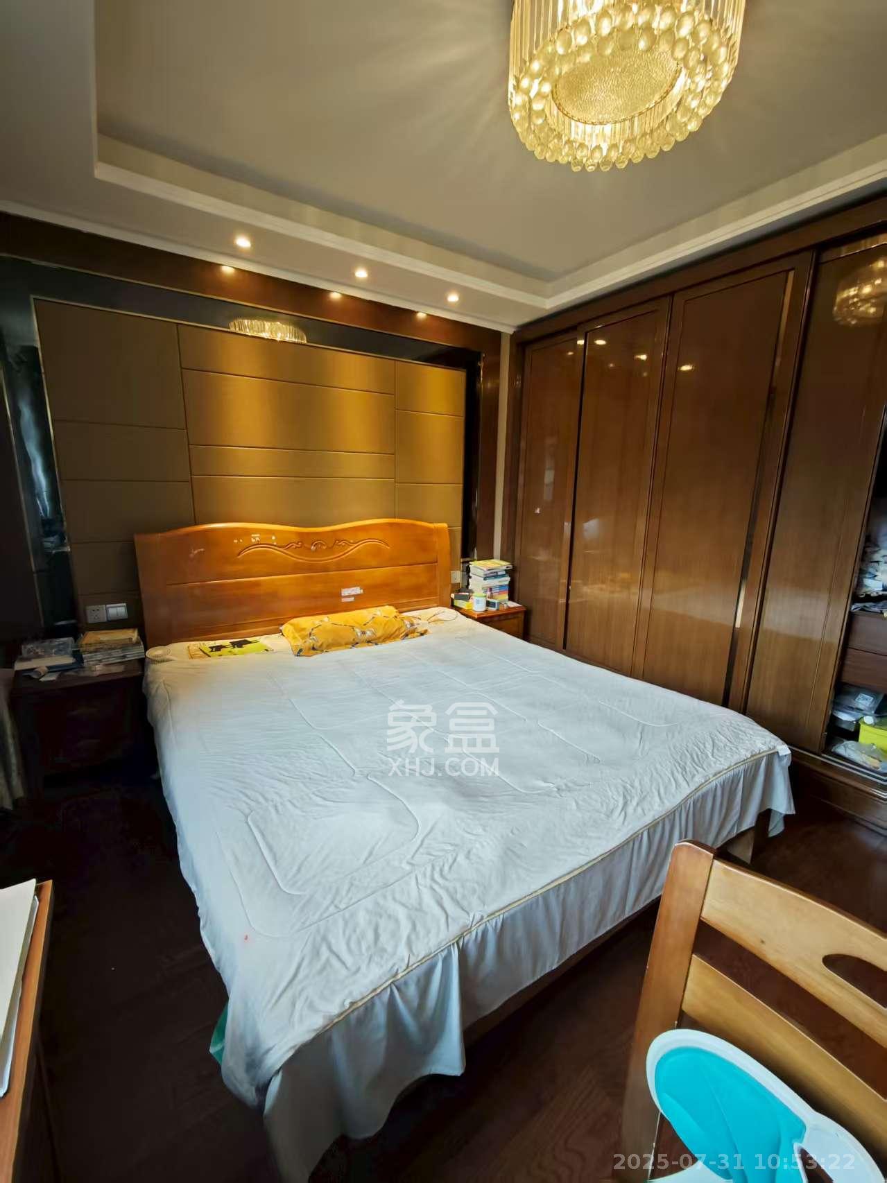 恒大御景天下城一期 3室2厅2卫 2700.0元/月 恒大御景天下城一期 3室2厅2卫 2700.0元/月室内图