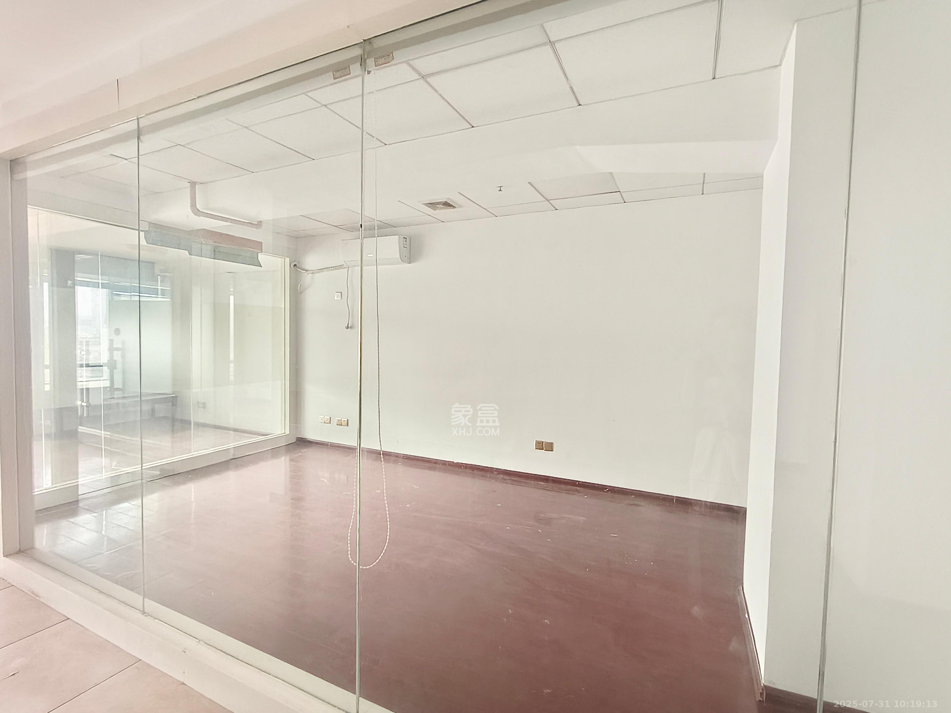 万象新天   120.0㎡      5000.0元/月室内图