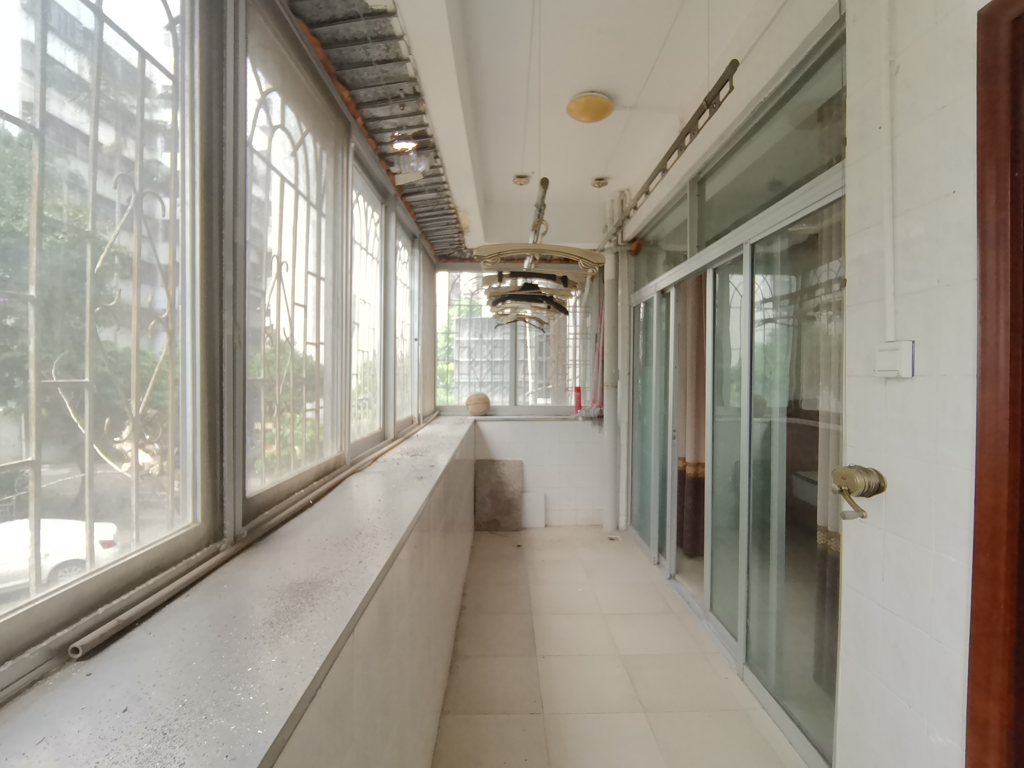 海南师范大学 3室2厅1卫 2300.0元/月 海南师范大学 3室2厅1卫 2300.0元/月室内图