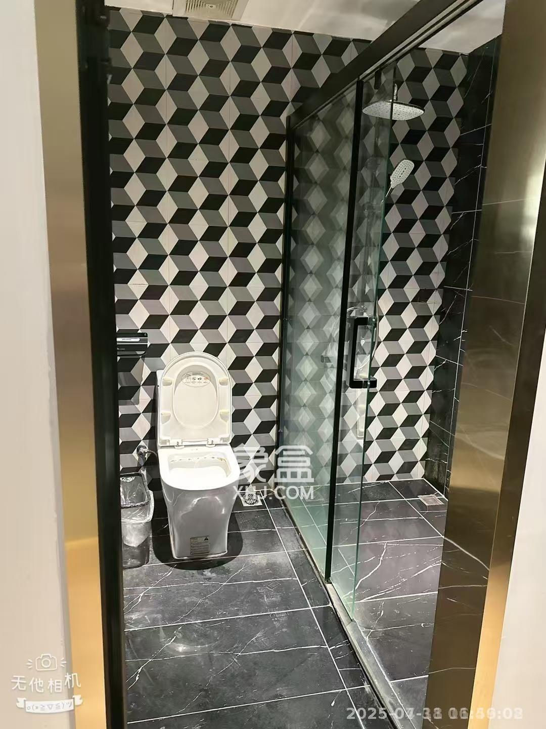 湘潭中心  1室1厅1卫   1200.00元/月室内图