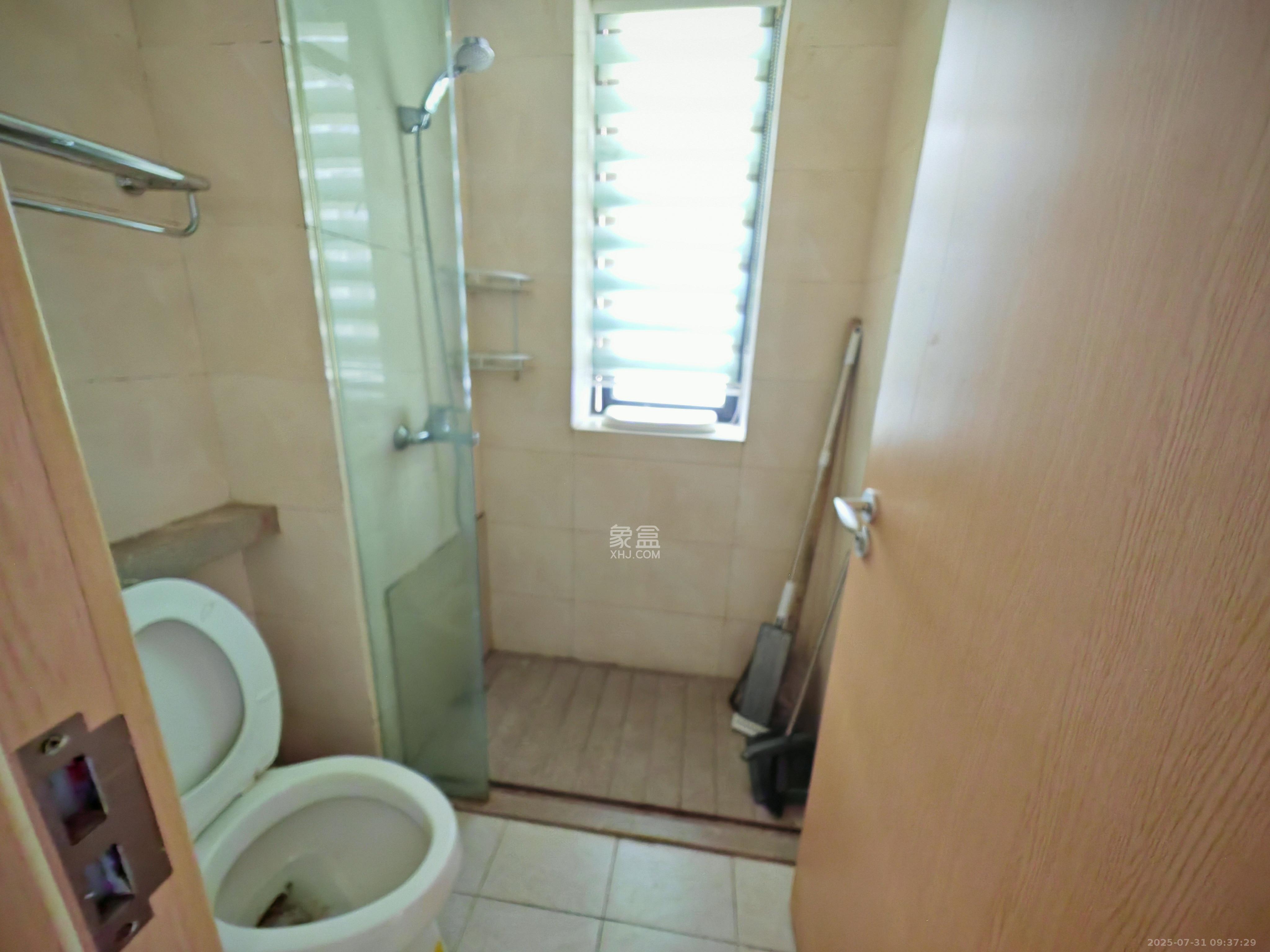 启迪协信中心 2室2厅1卫 2200.0元/月 启迪协信中心 2室2厅1卫 2200.0元/月室内图