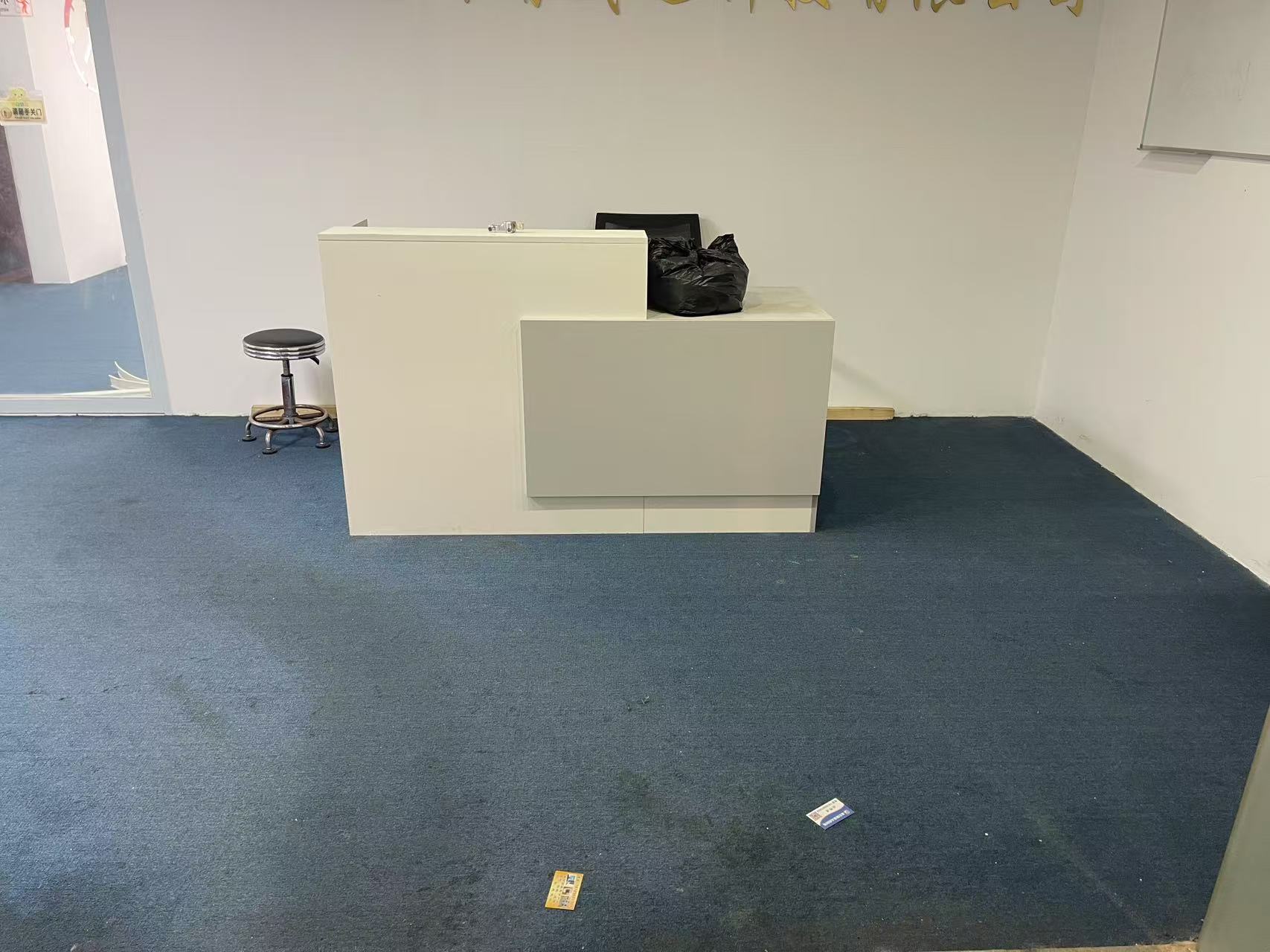 半山花园 4室2厅2卫 17000.0元/月 半山花园 4室2厅2卫 17000.0元/月室内图