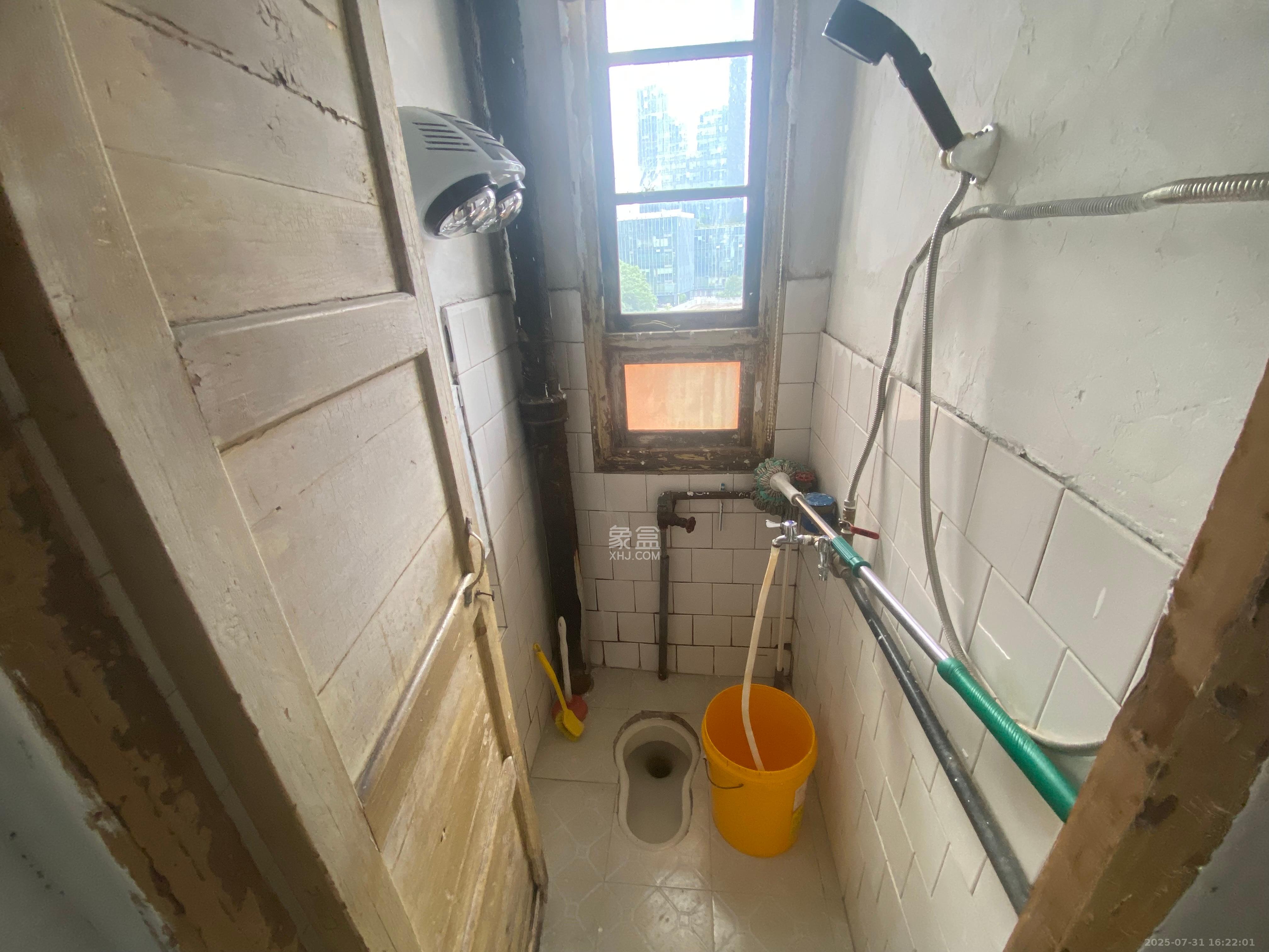 魏家冲(产权东塘001栋)  2室1厅1卫    1100.0元/月 魏家冲(产权东塘001栋)  2室1厅1卫    1100.0元/月室内图