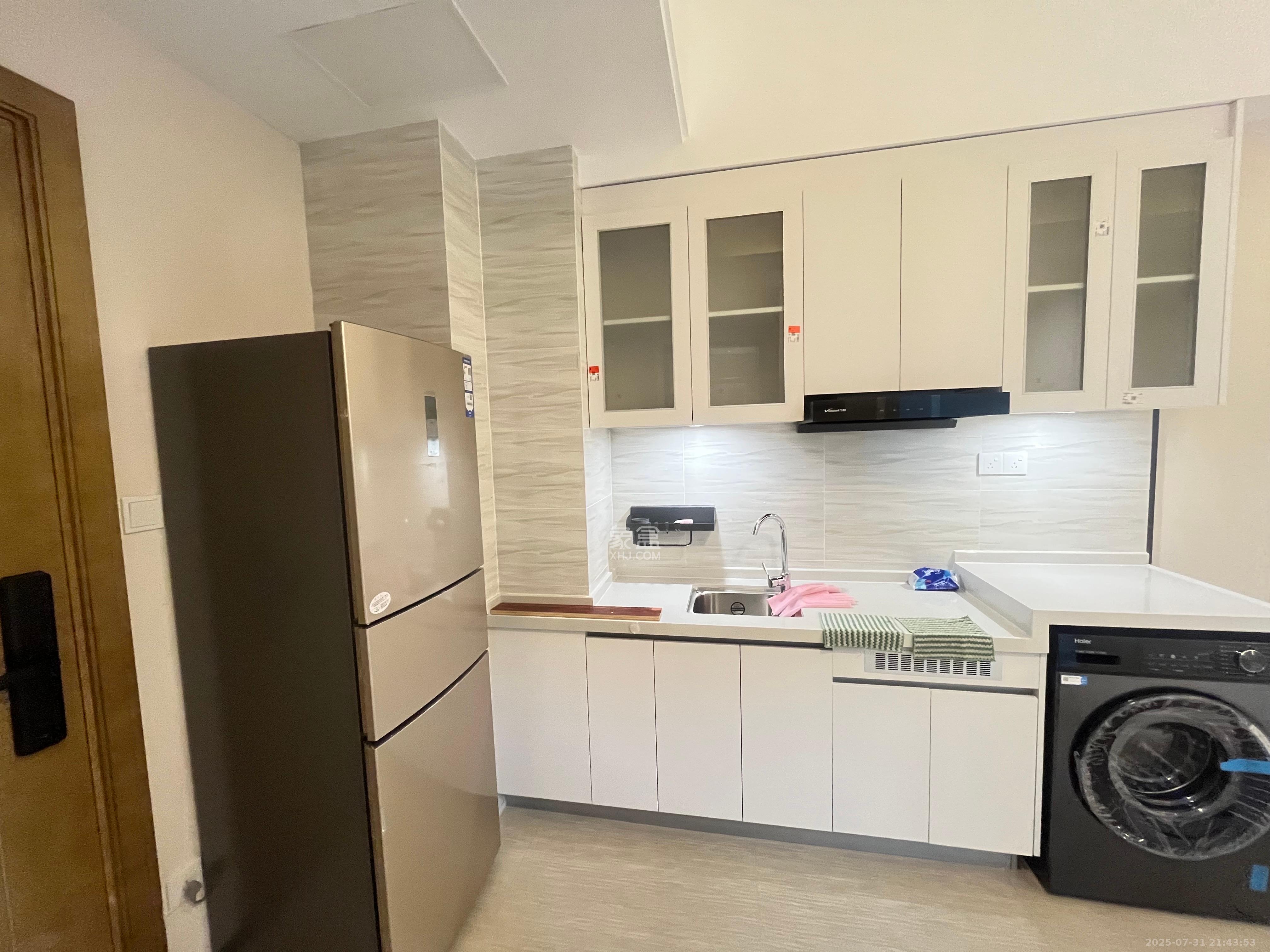 恒大珺悦府 1室1厅1卫 2200.0元/月 恒大珺悦府 1室1厅1卫 2200.0元/月室内图