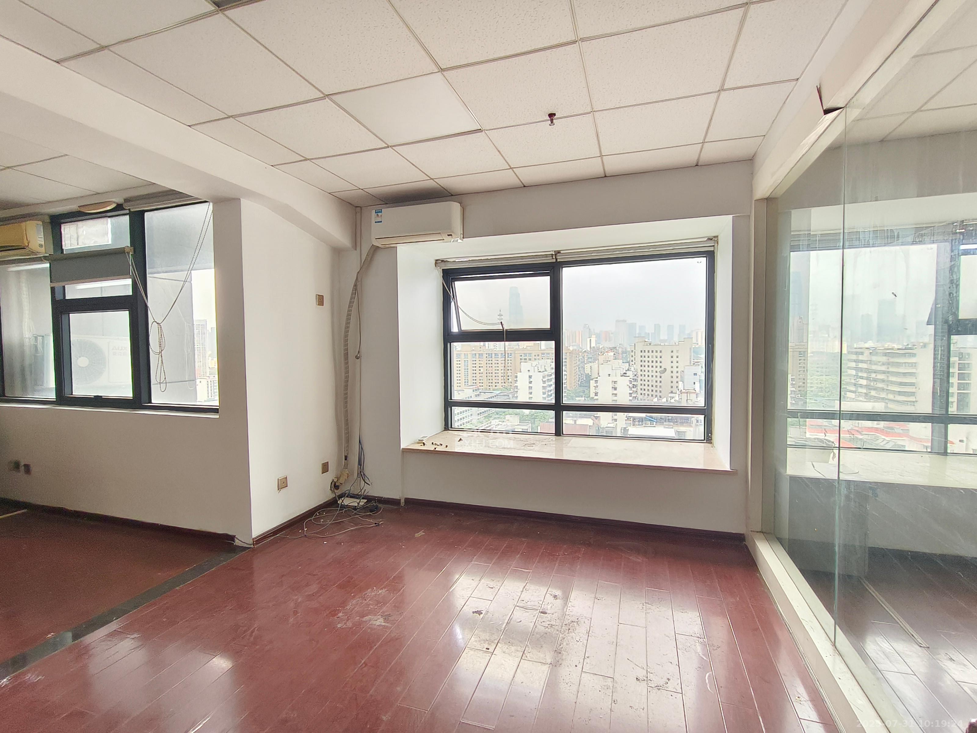 万象新天   120.0㎡      5000.0元/月室内图