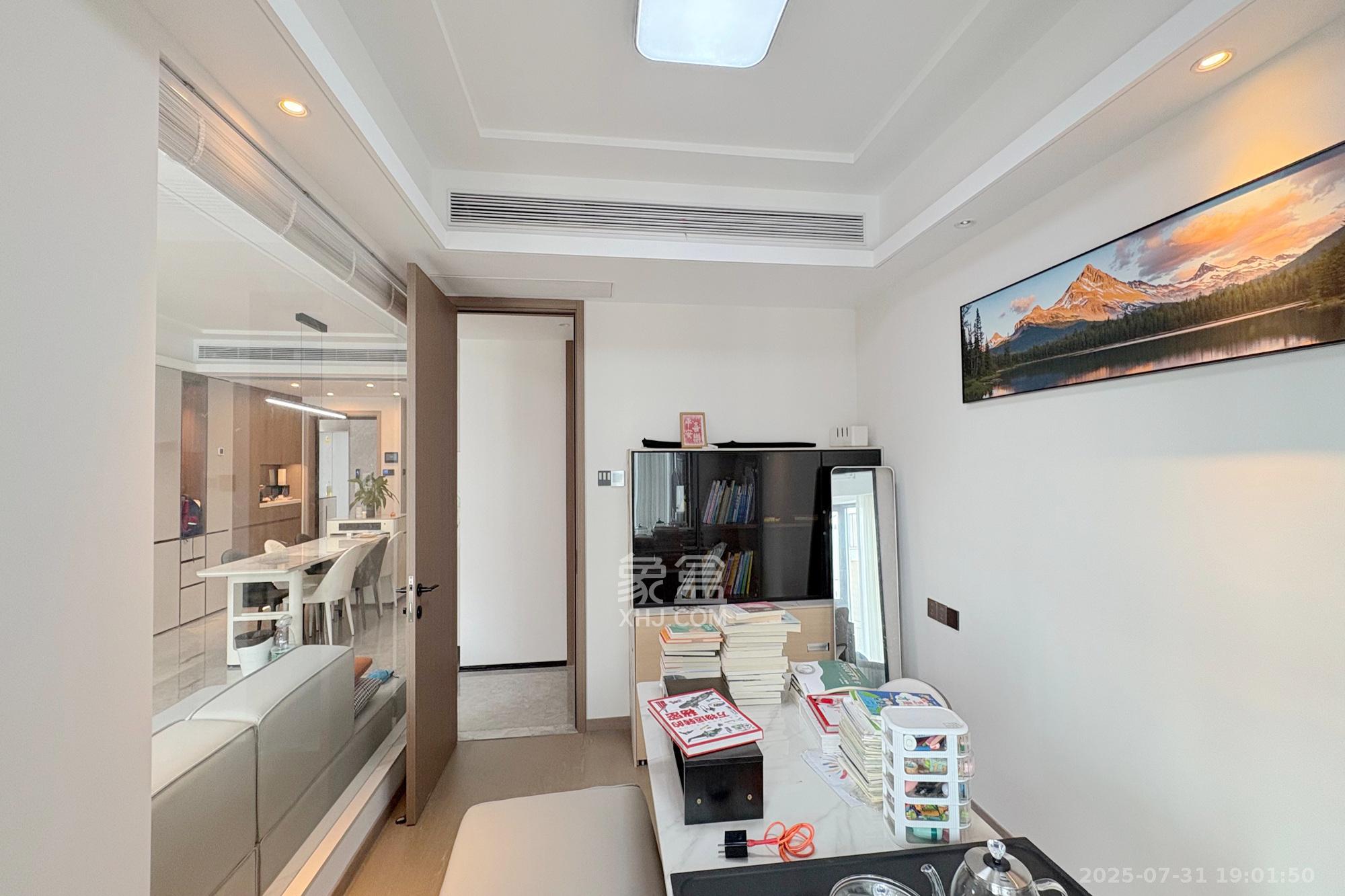 世茂璀璨风华  3室2厅2卫    180.0万 世茂璀璨风华  3室2厅2卫    180.0万其他