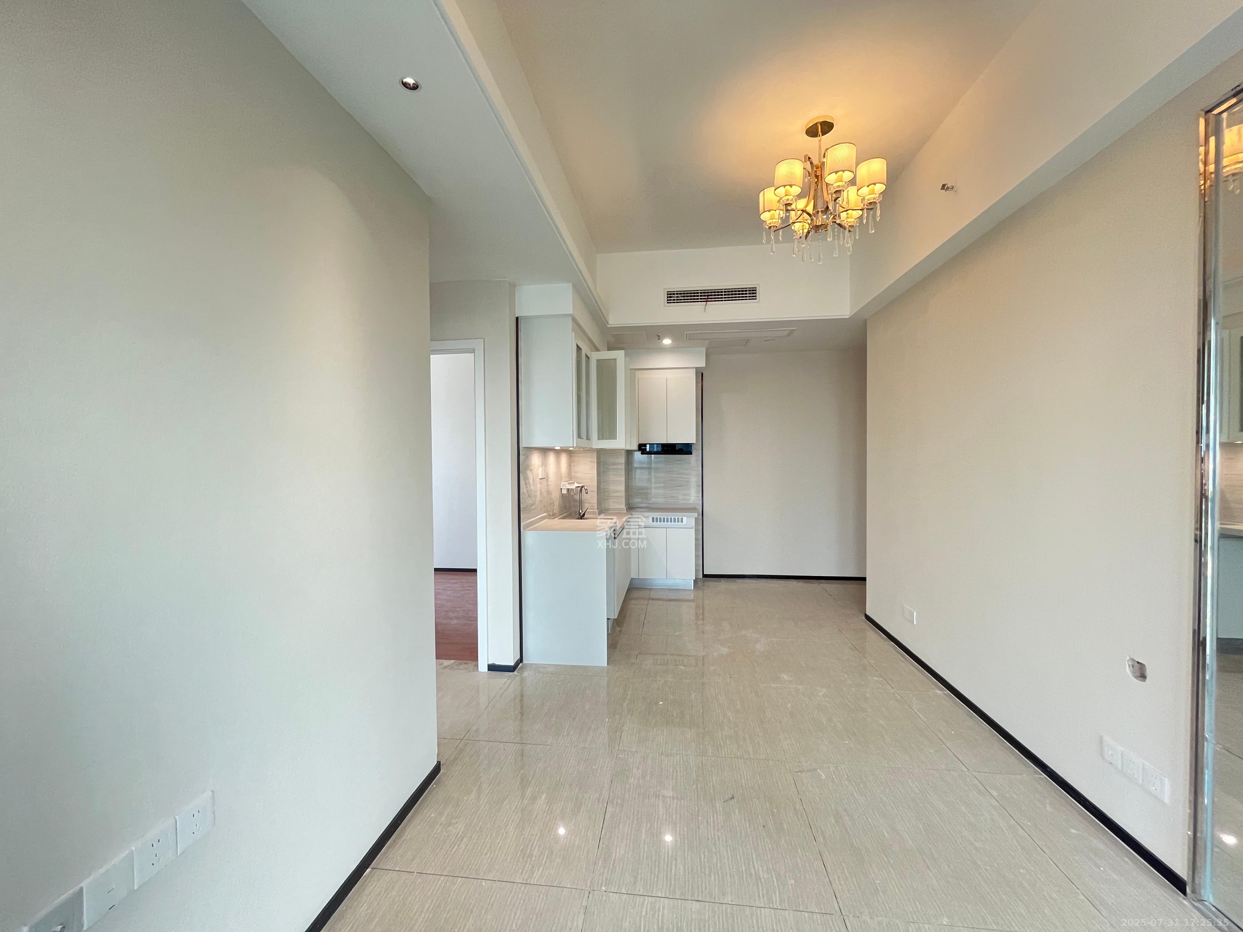 恒大珺悦府 2室2厅1卫 2300.0元/月 恒大珺悦府 2室2厅1卫 2300.0元/月室内图