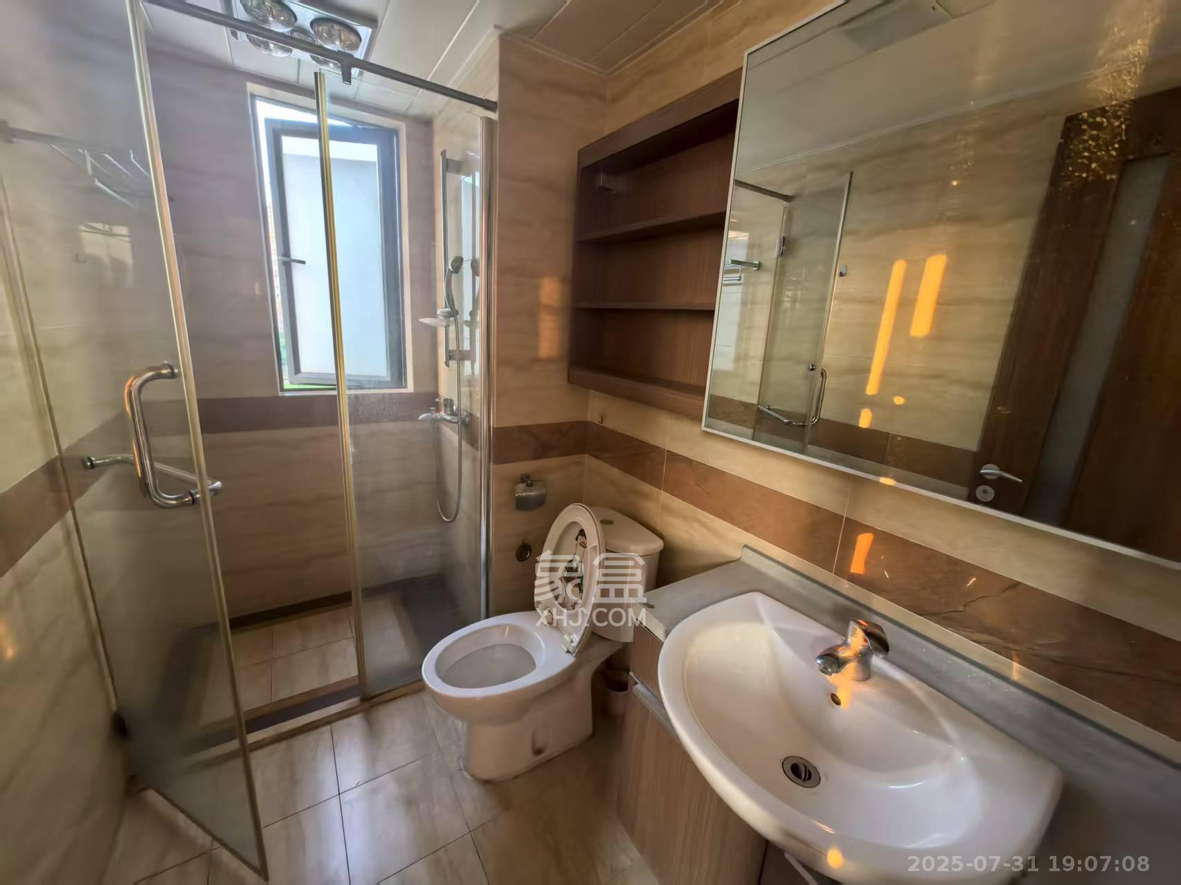 万科白鹭郡 4室2厅2卫 3100.0元/月 万科白鹭郡 4室2厅2卫 3100.0元/月室内图