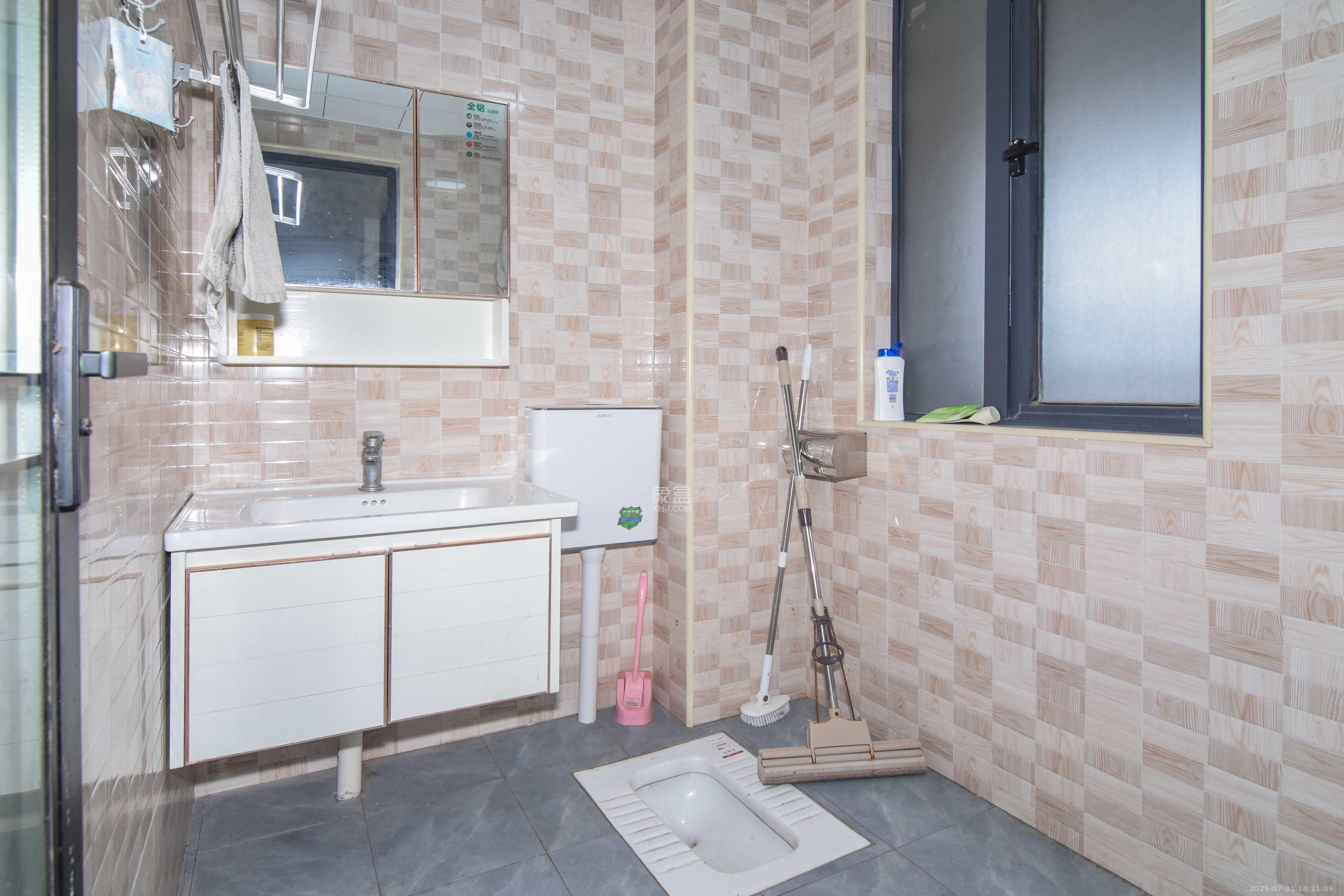 澳海谷山府 4室2厅2卫 2000.0元/月 澳海谷山府 4室2厅2卫 2000.0元/月室内图