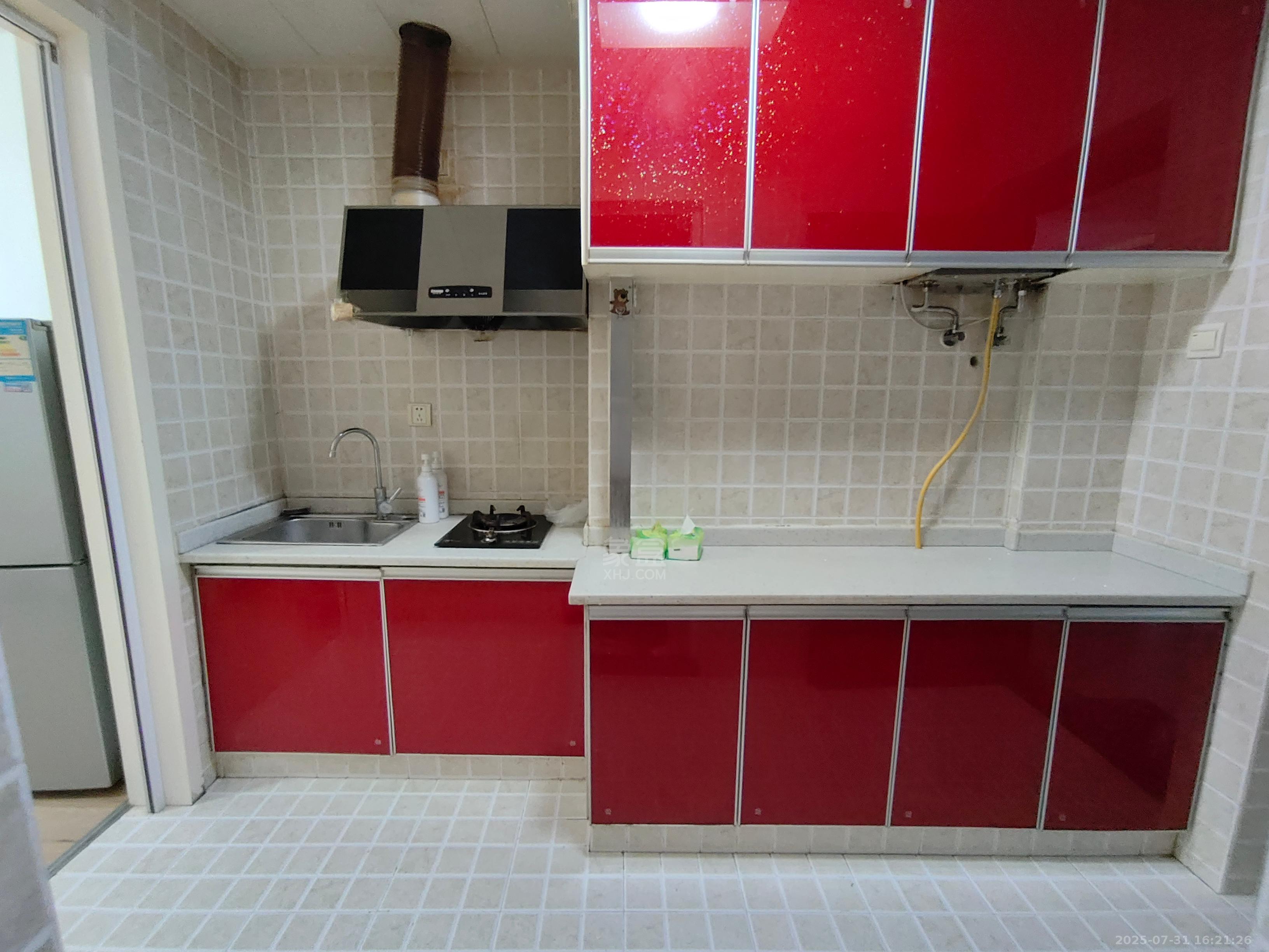 慈善大厦  1室1厅1卫    900.0元/月 慈善大厦  1室1厅1卫    900.0元/月室内图