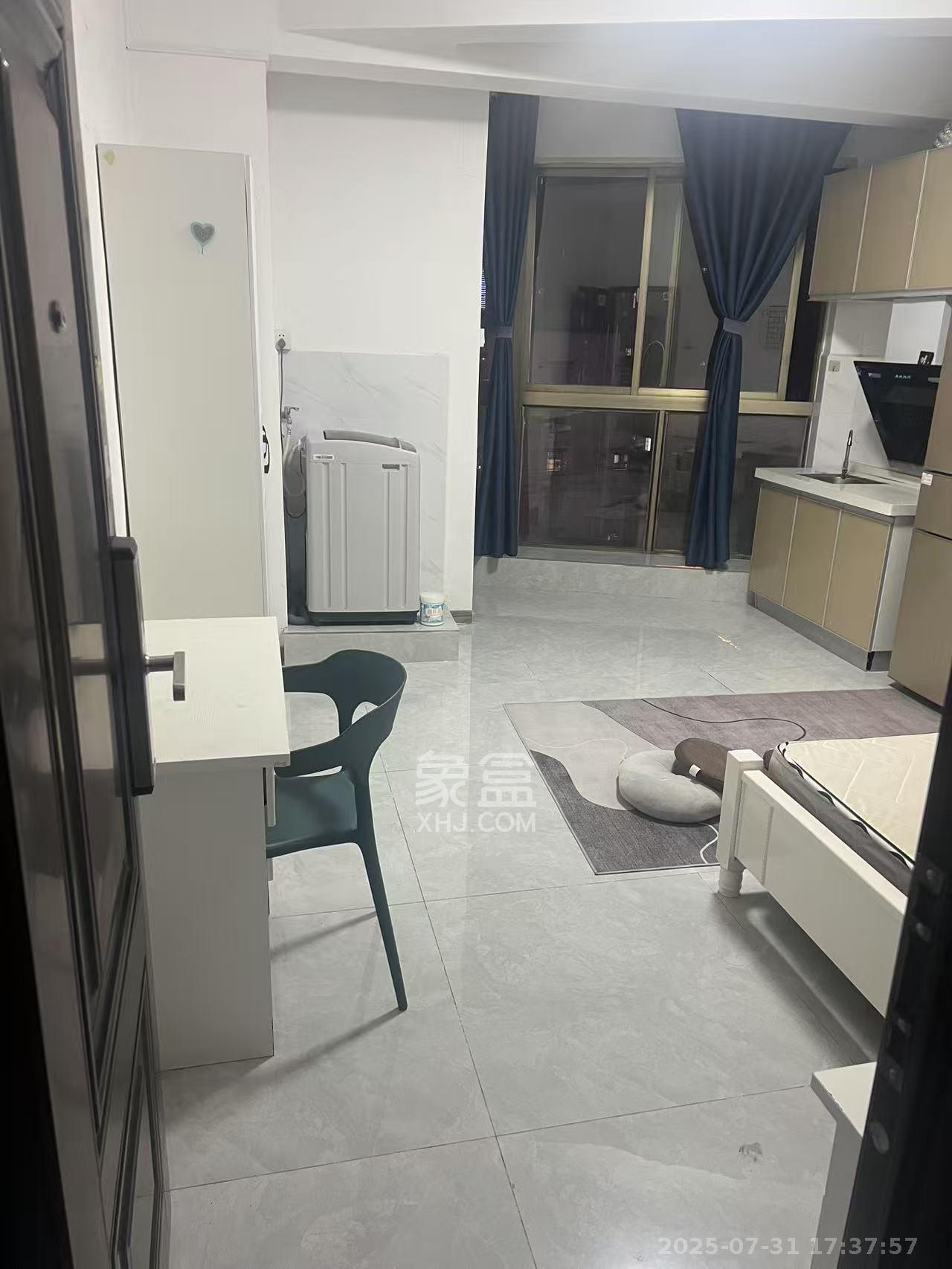 名富公寓 1室1厅1卫 1500.0元/月 名富公寓 1室1厅1卫 1500.0元/月室内图