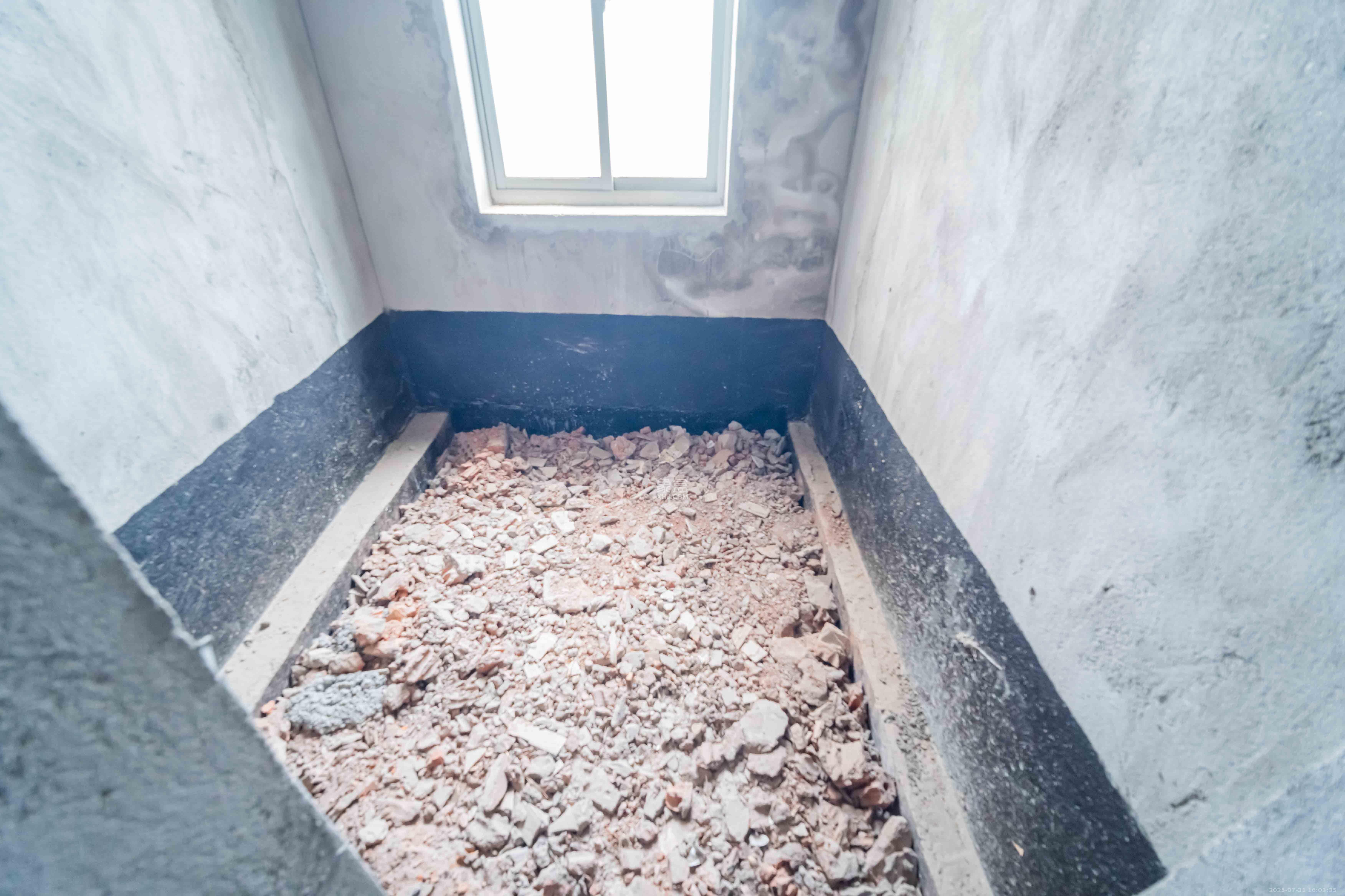 汇城上筑 4室2厅2卫 1800.0元/月 汇城上筑 4室2厅2卫 1800.0元/月室内图