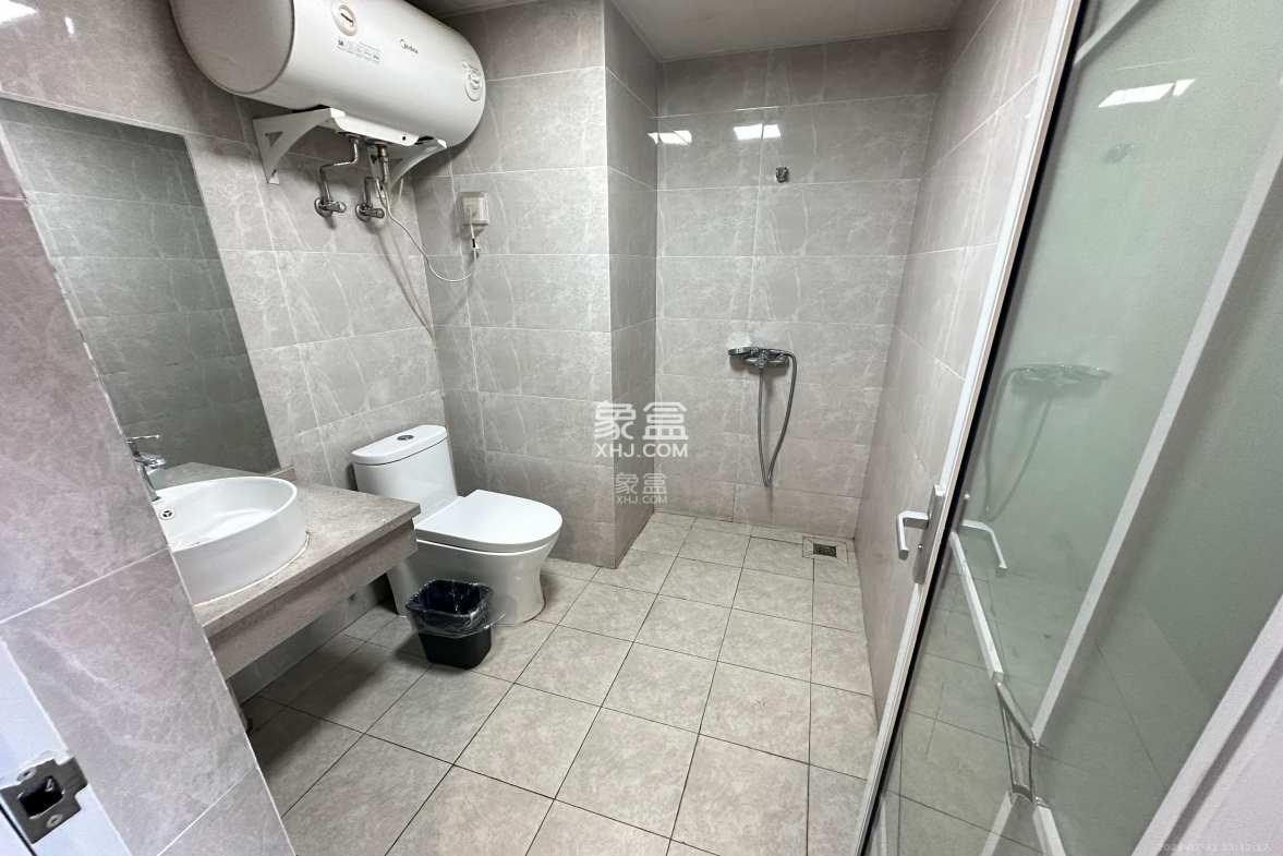 博长山水香颐 1室1厅1卫 1300.0元/月 博长山水香颐 1室1厅1卫 1300.0元/月室内图