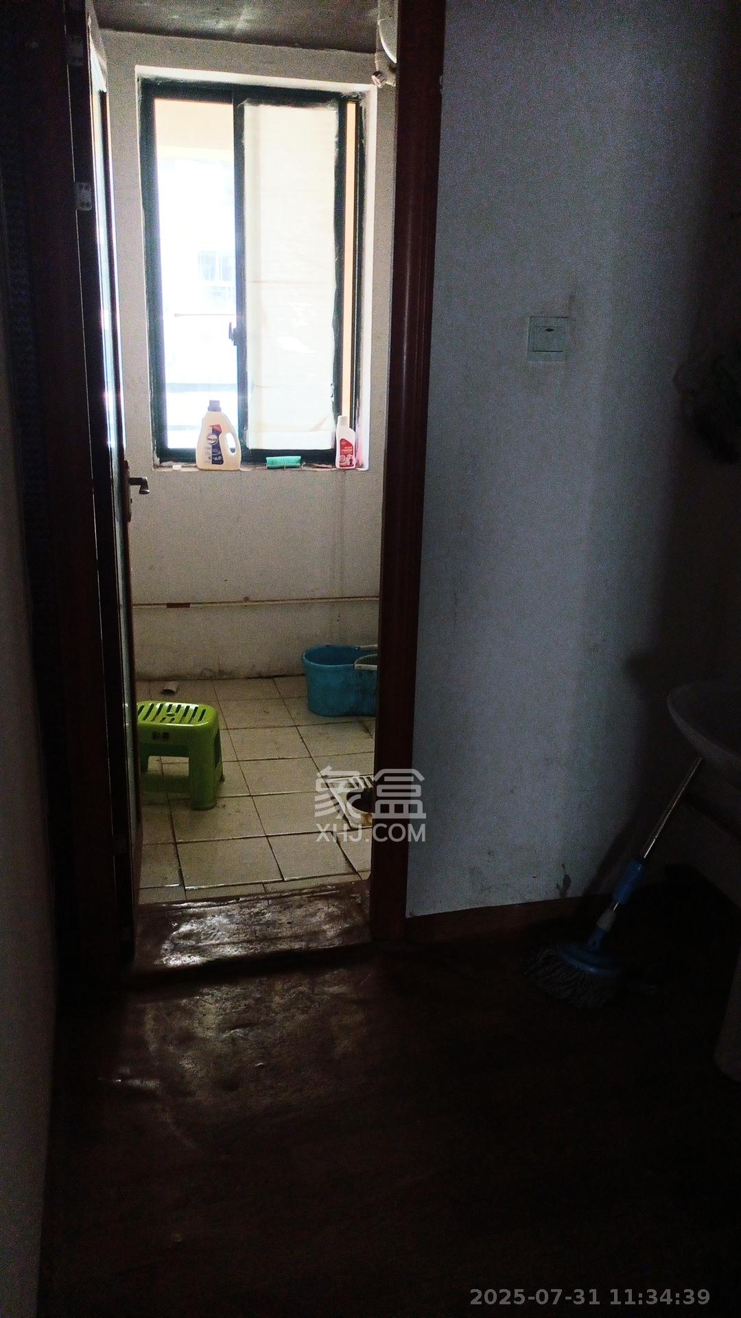 华盛世纪新城 4室2厅2卫 1500.0元/月 华盛世纪新城 4室2厅2卫 1500.0元/月室内图