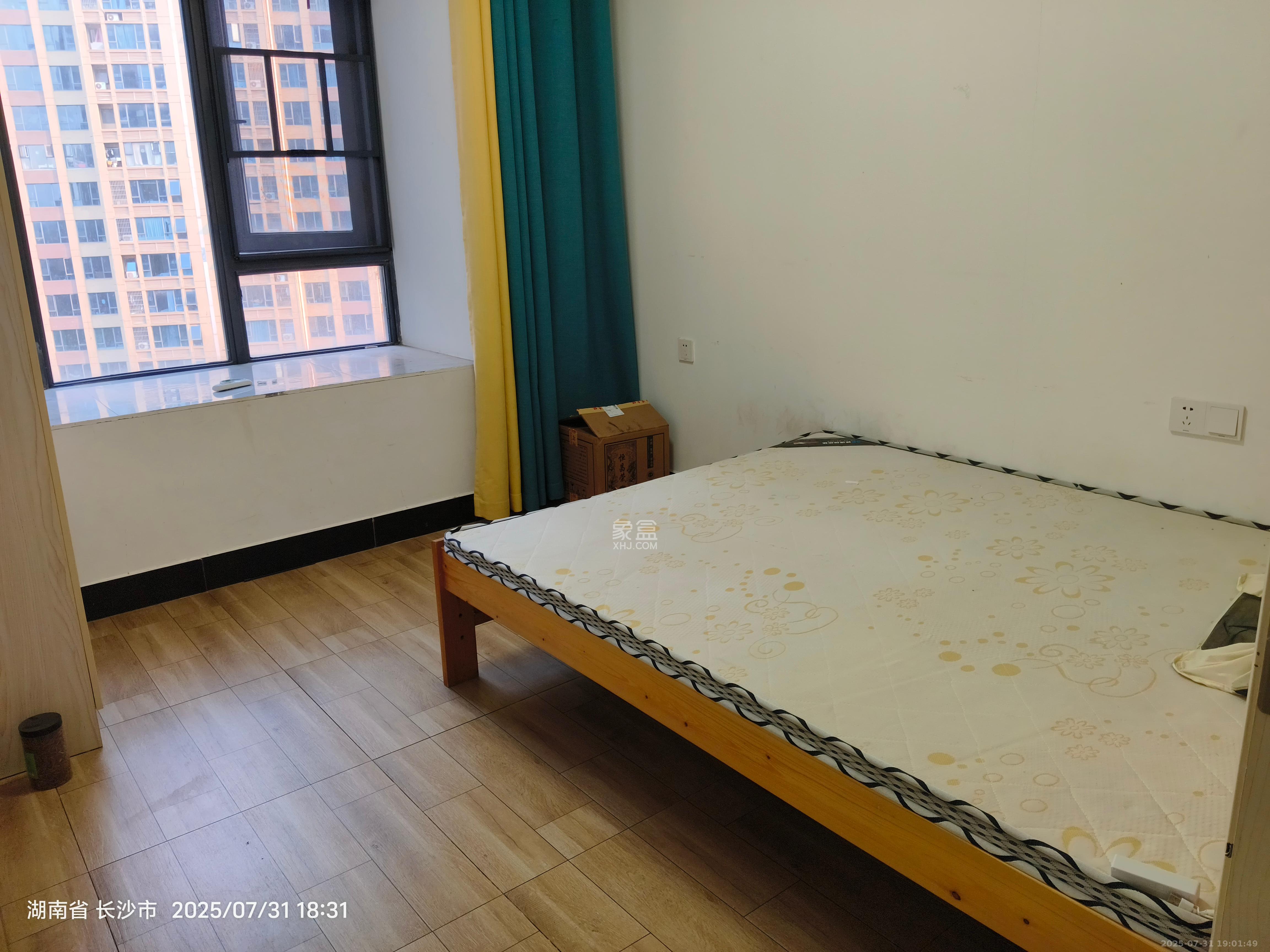 中建悦和城  3室2厅2卫   2600.00元/月室内图
