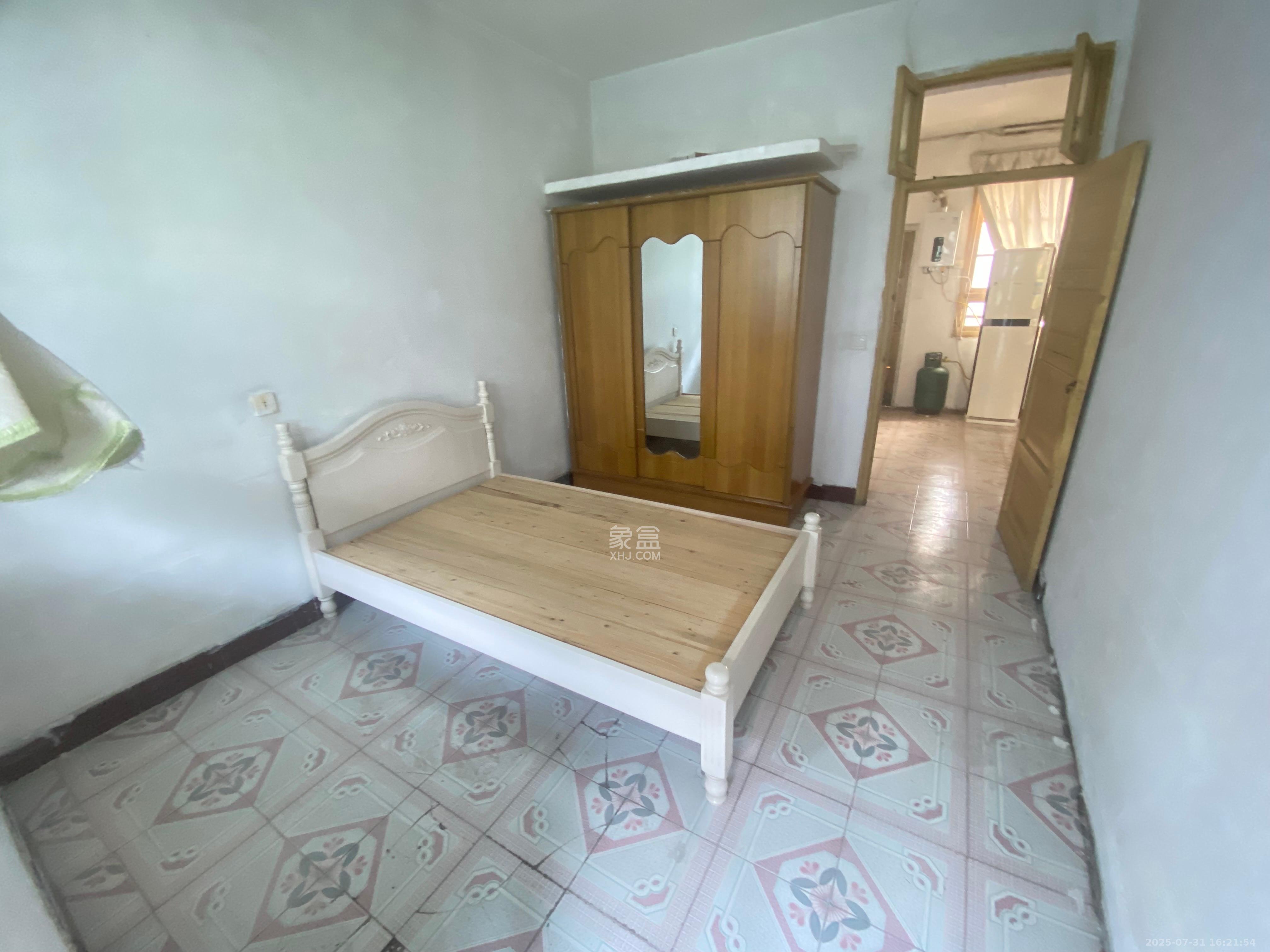 魏家冲(产权东塘001栋)  2室1厅1卫    1100.0元/月 魏家冲(产权东塘001栋)  2室1厅1卫    1100.0元/月室内图