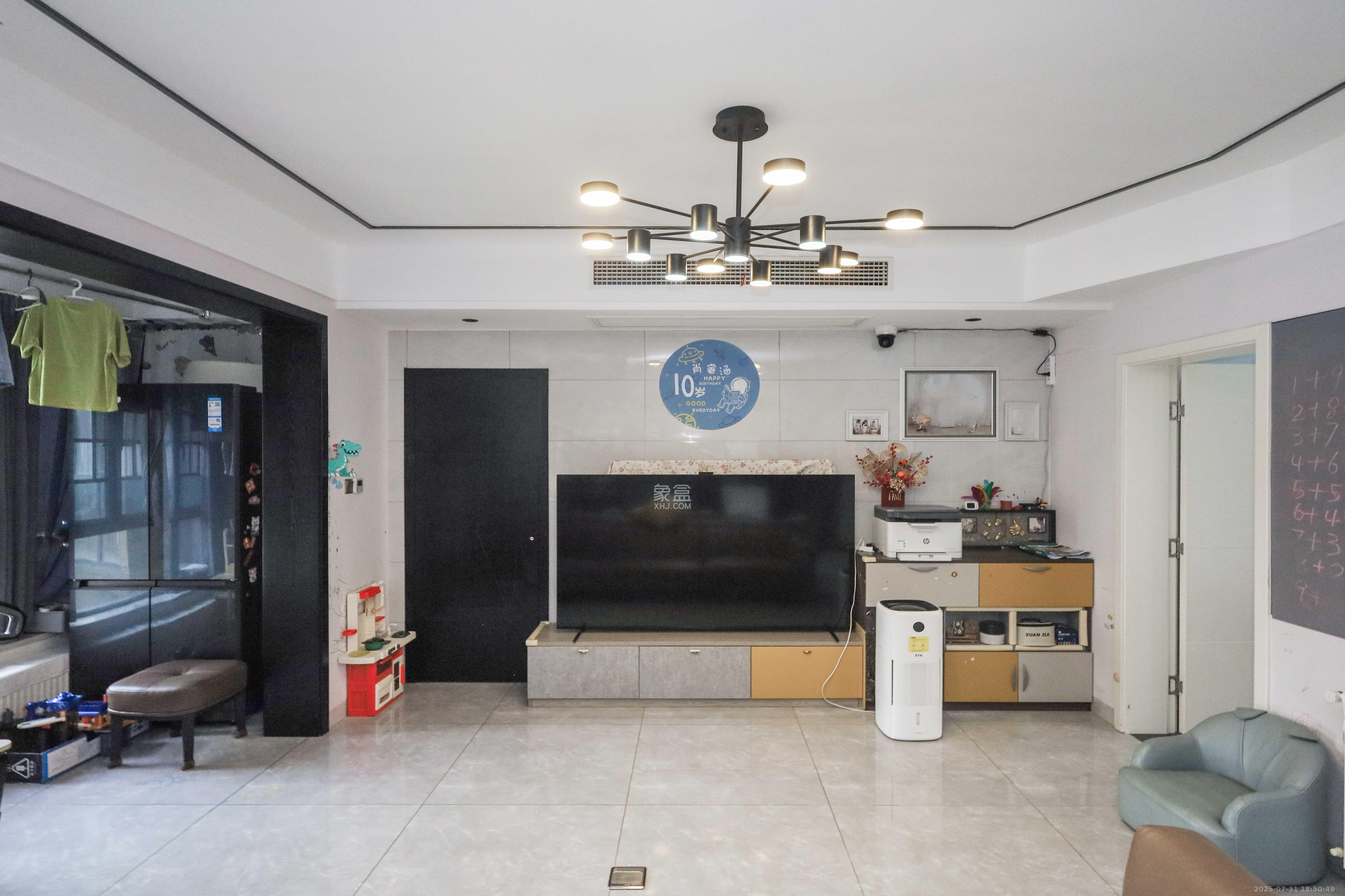 梅溪湖合能璞丽  3室2厅2卫    145.0万客厅