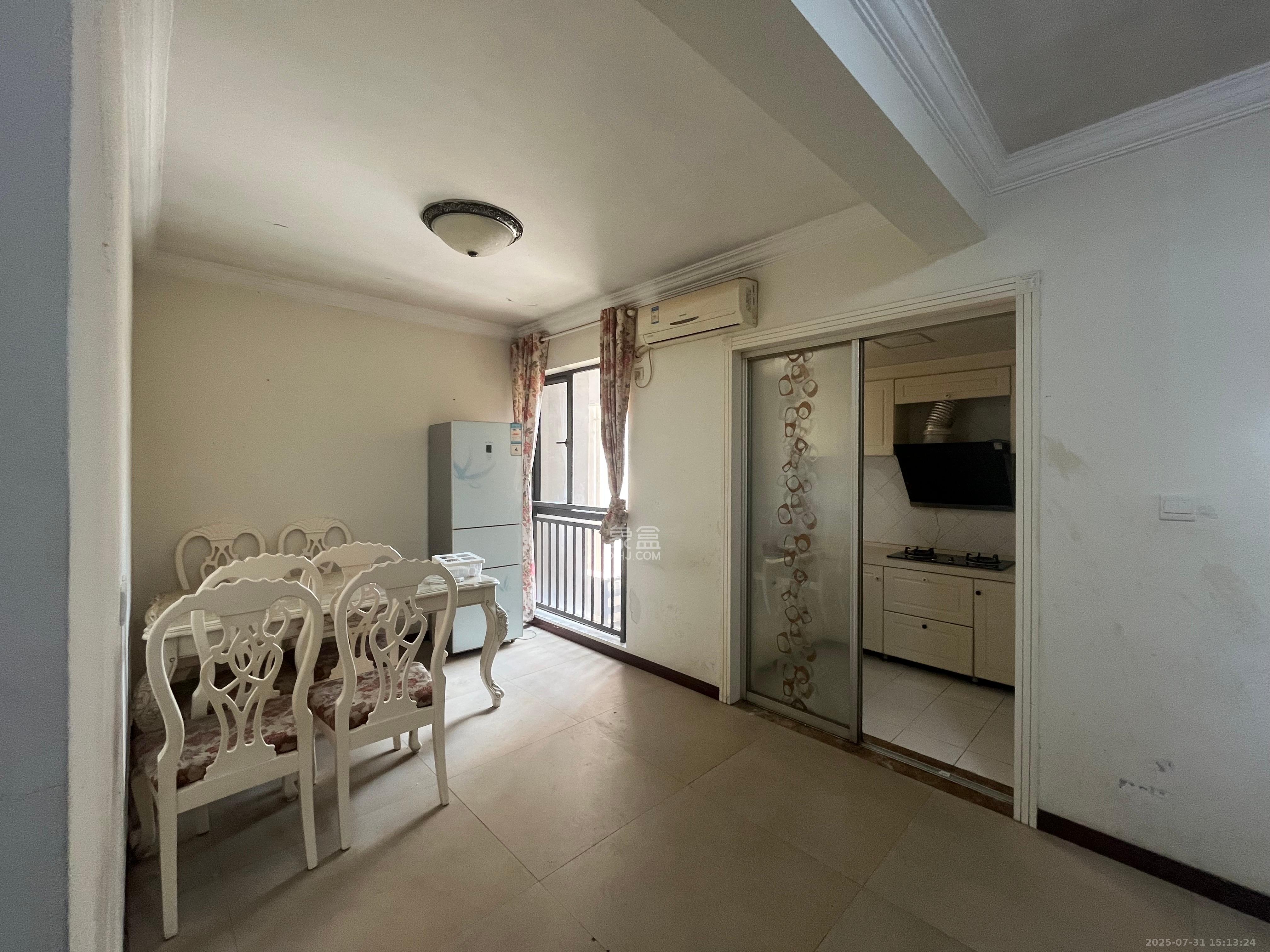 旭辉藏郡(藏郡、旭湘华府) 3室2厅1卫 2300.0元/月 旭辉藏郡(藏郡、旭湘华府) 3室2厅1卫 2300.0元/月室内图