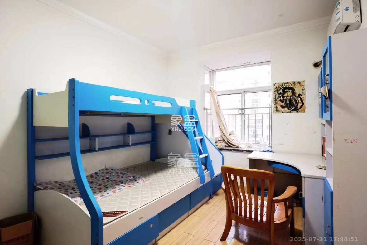 运通馨苑 4室2厅2卫 2000.0元/月 运通馨苑 4室2厅2卫 2000.0元/月室内图