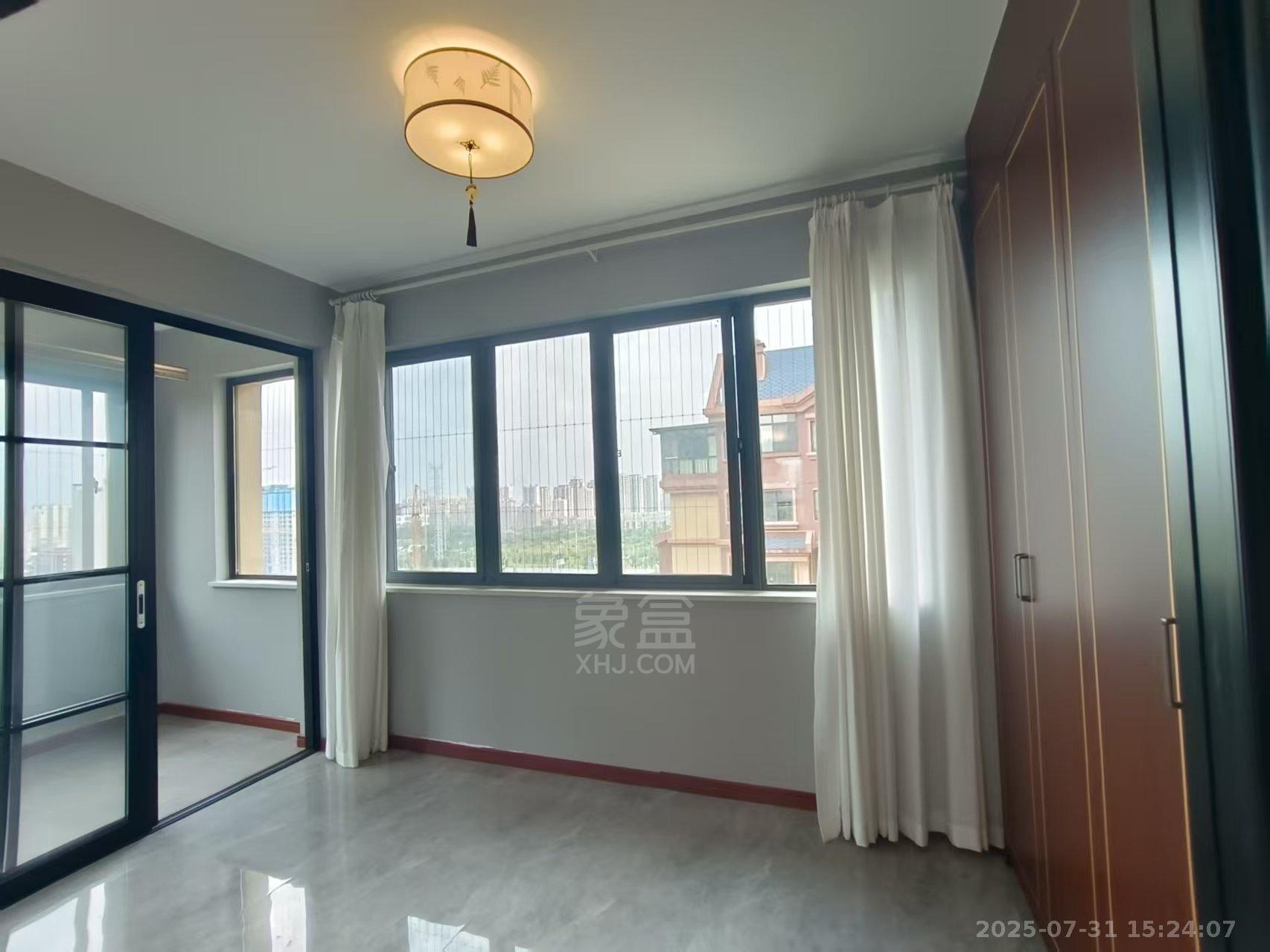 壹品熙园  4室2厅2卫    2800.0元/月室内图