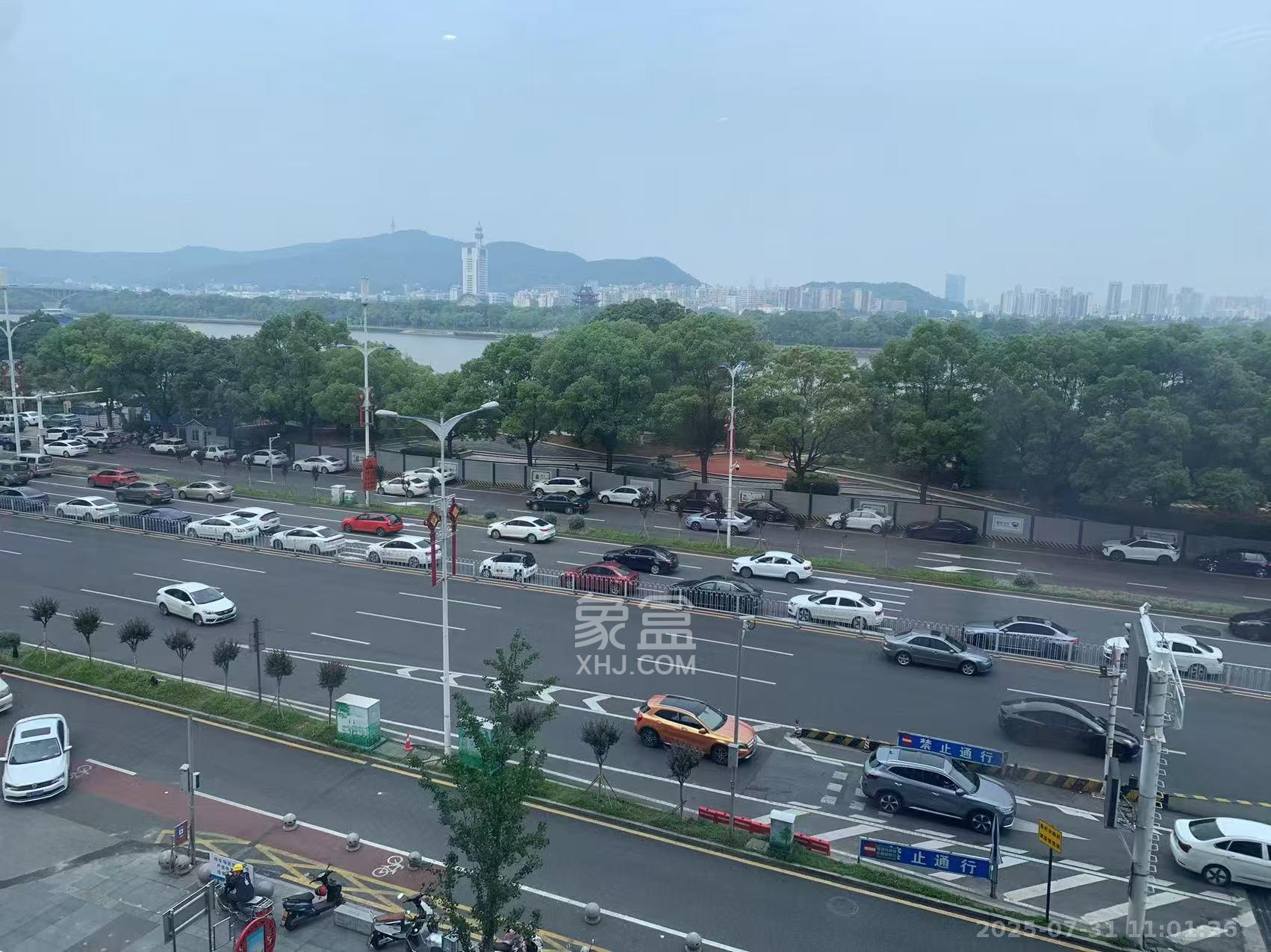 万达广场   224.42㎡      12000.0元/月小区图