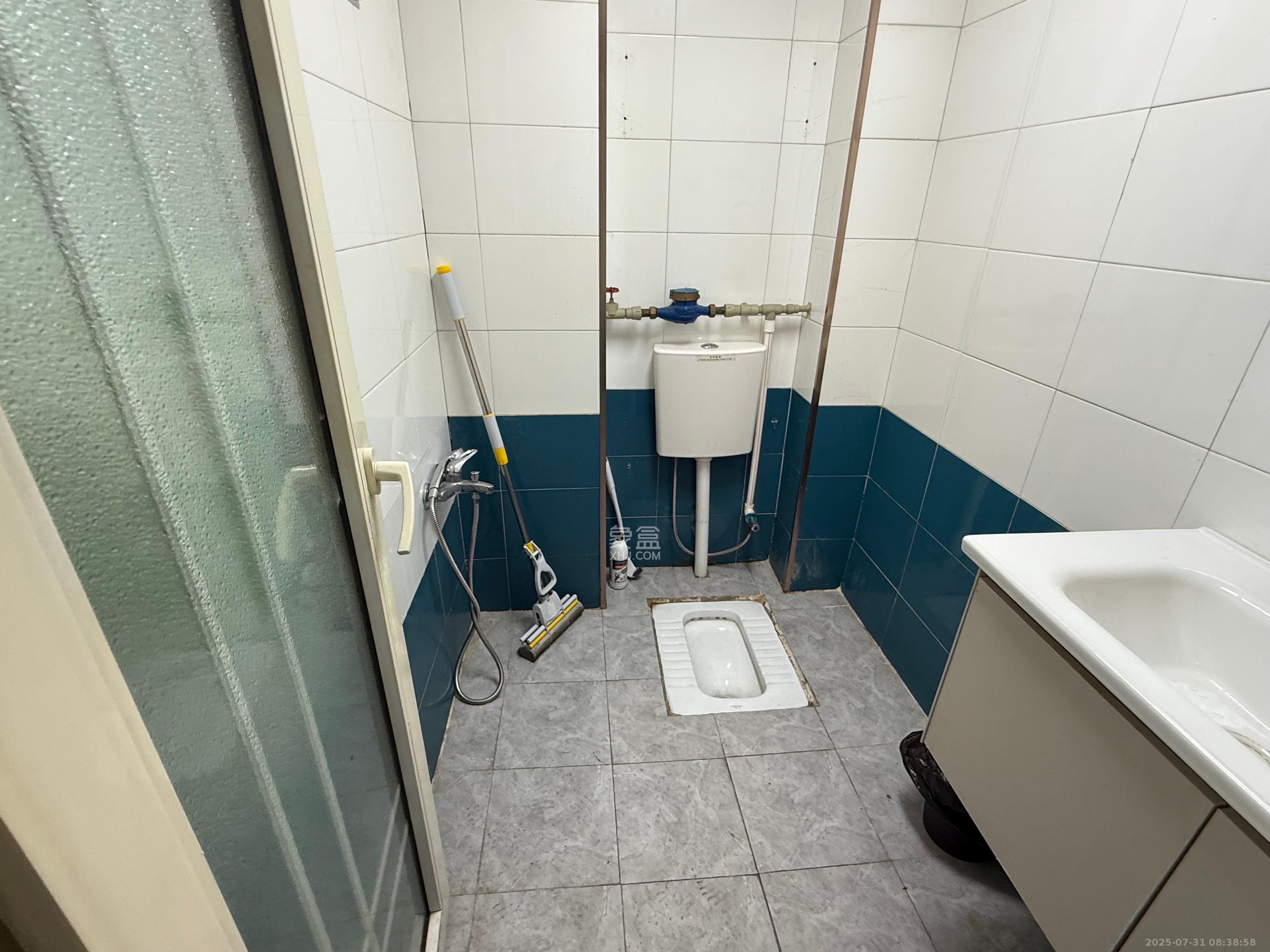 朝阳银座 1室1厅1卫 2300.0元/月 朝阳银座 1室1厅1卫 2300.0元/月室内图