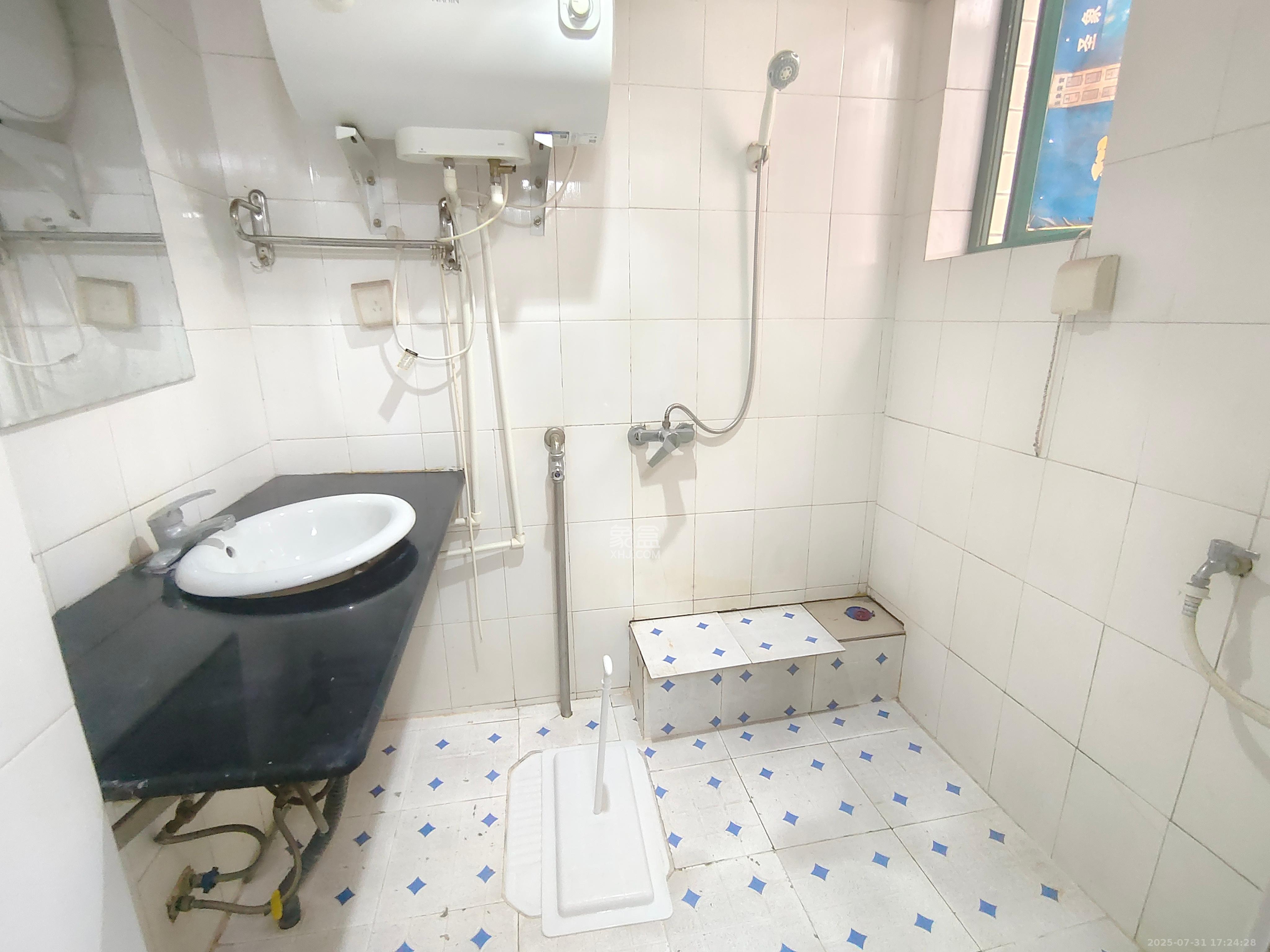 明城公寓 1室1厅1卫 850.0元/月 明城公寓 1室1厅1卫 850.0元/月室内图