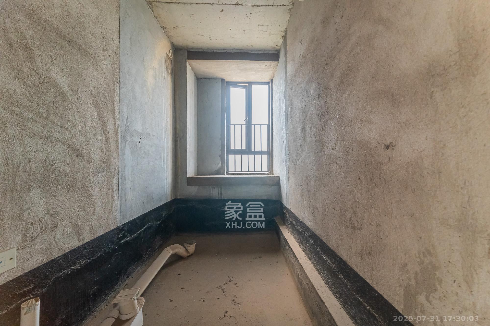 华润凤凰城三期  3室2厅2卫    88.8万 华润凤凰城三期  3室2厅2卫    88.8万其他