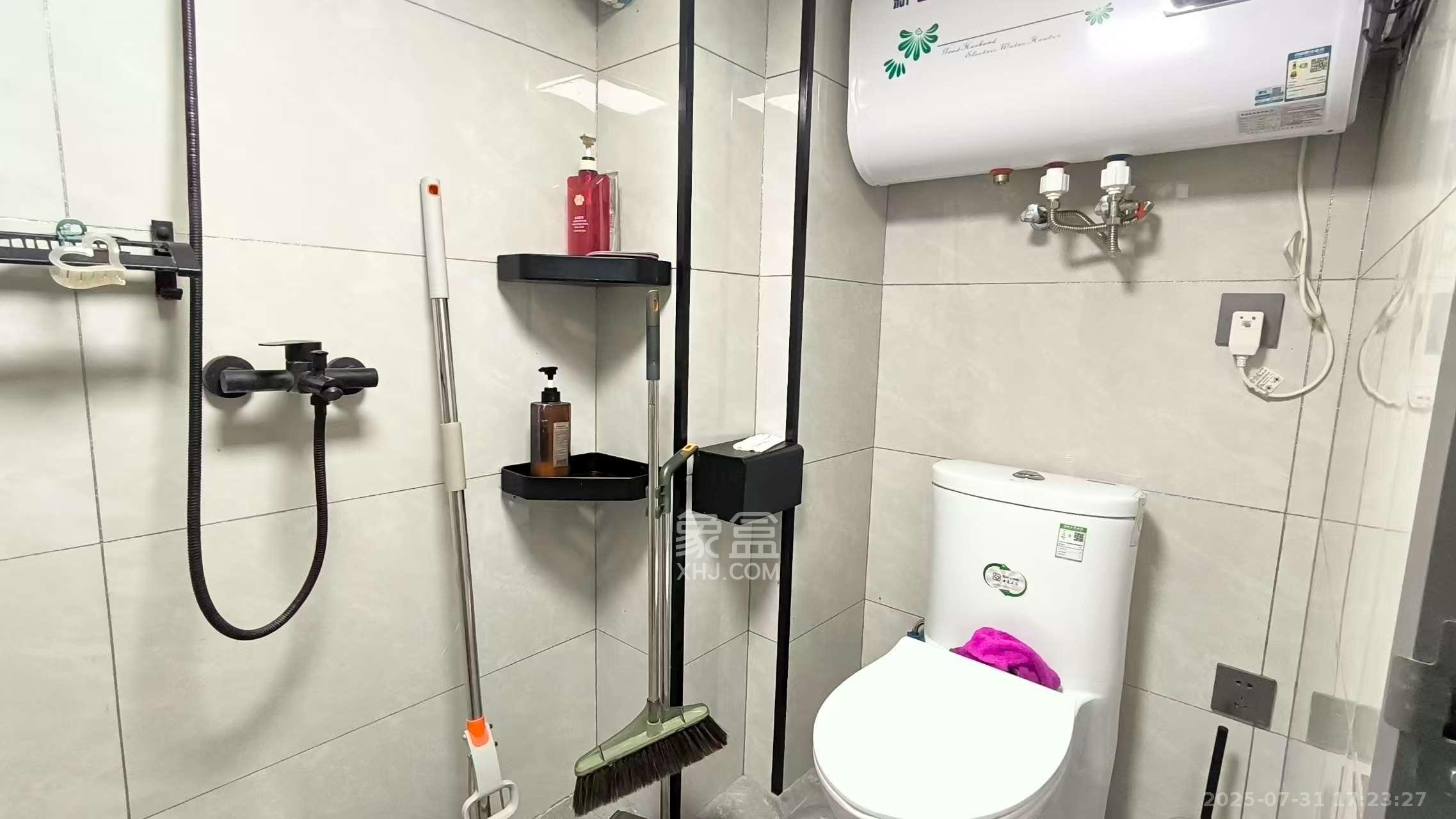 佳俊万家府  2室1厅1卫    1500.0元/月室内图