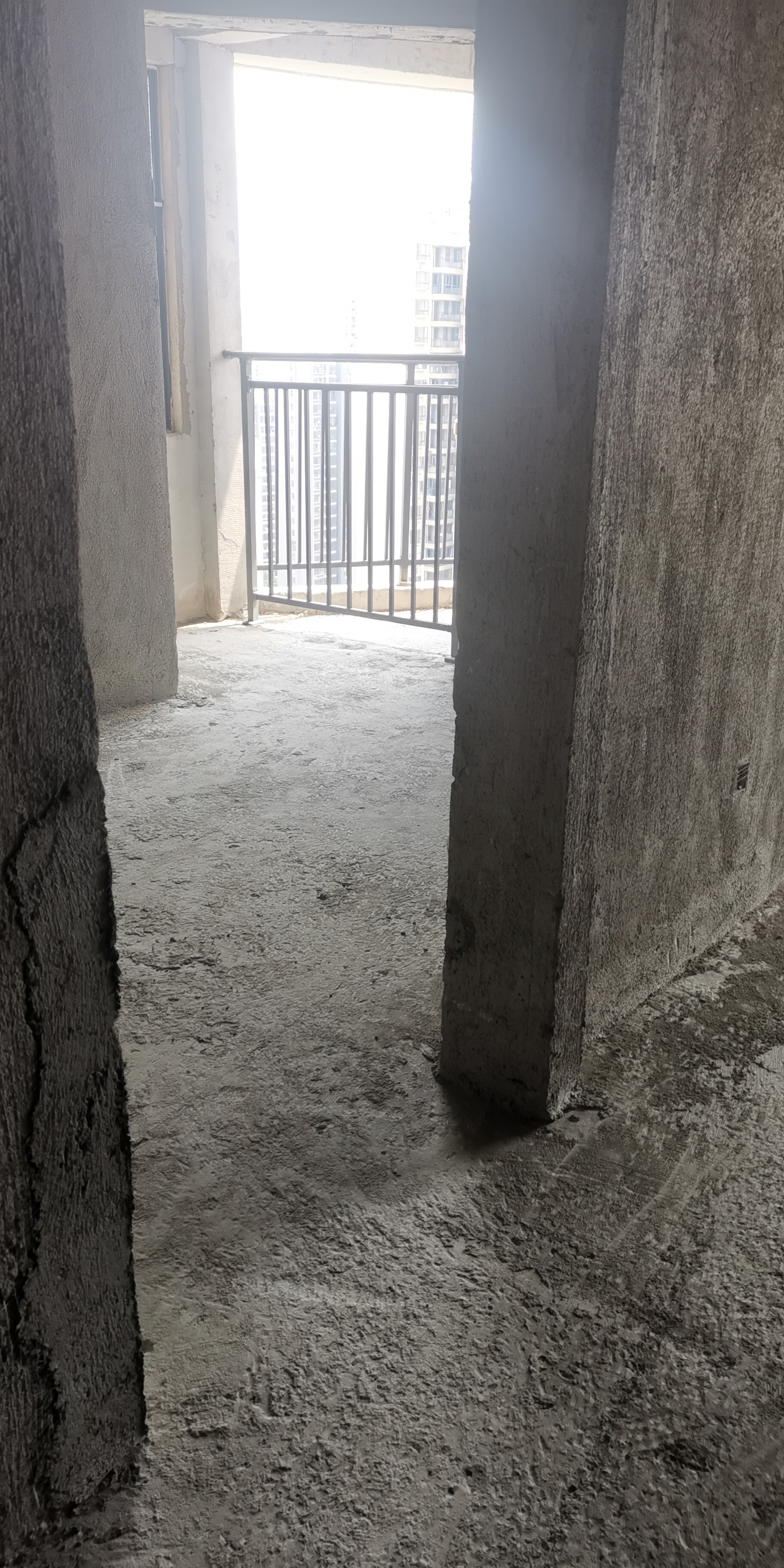 南苑上和三期 4室2厅2卫 79.8万 南苑上和三期 4室2厅2卫 79.8万客厅