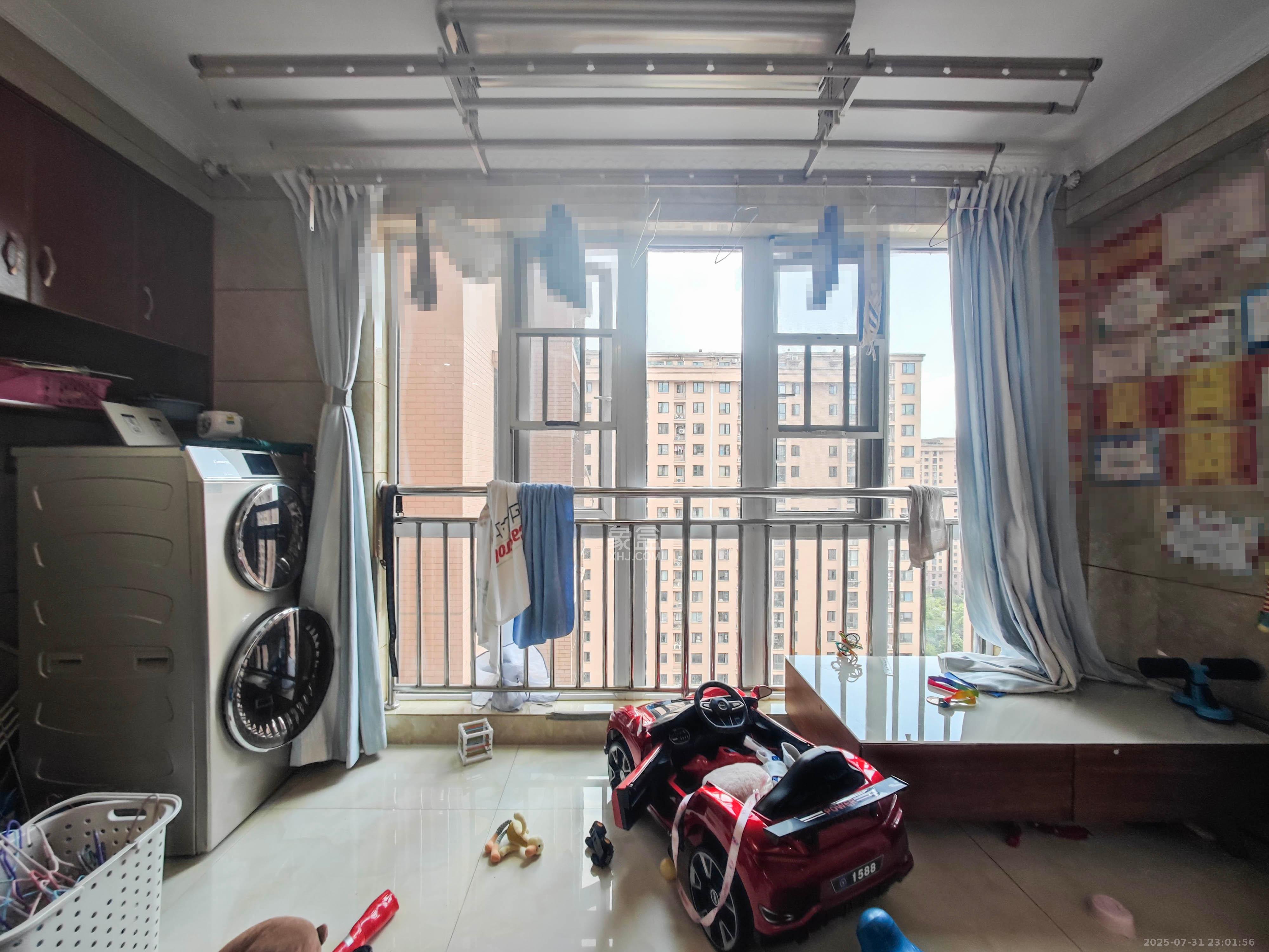 丽发新城  3室2厅1卫   89.00万其他