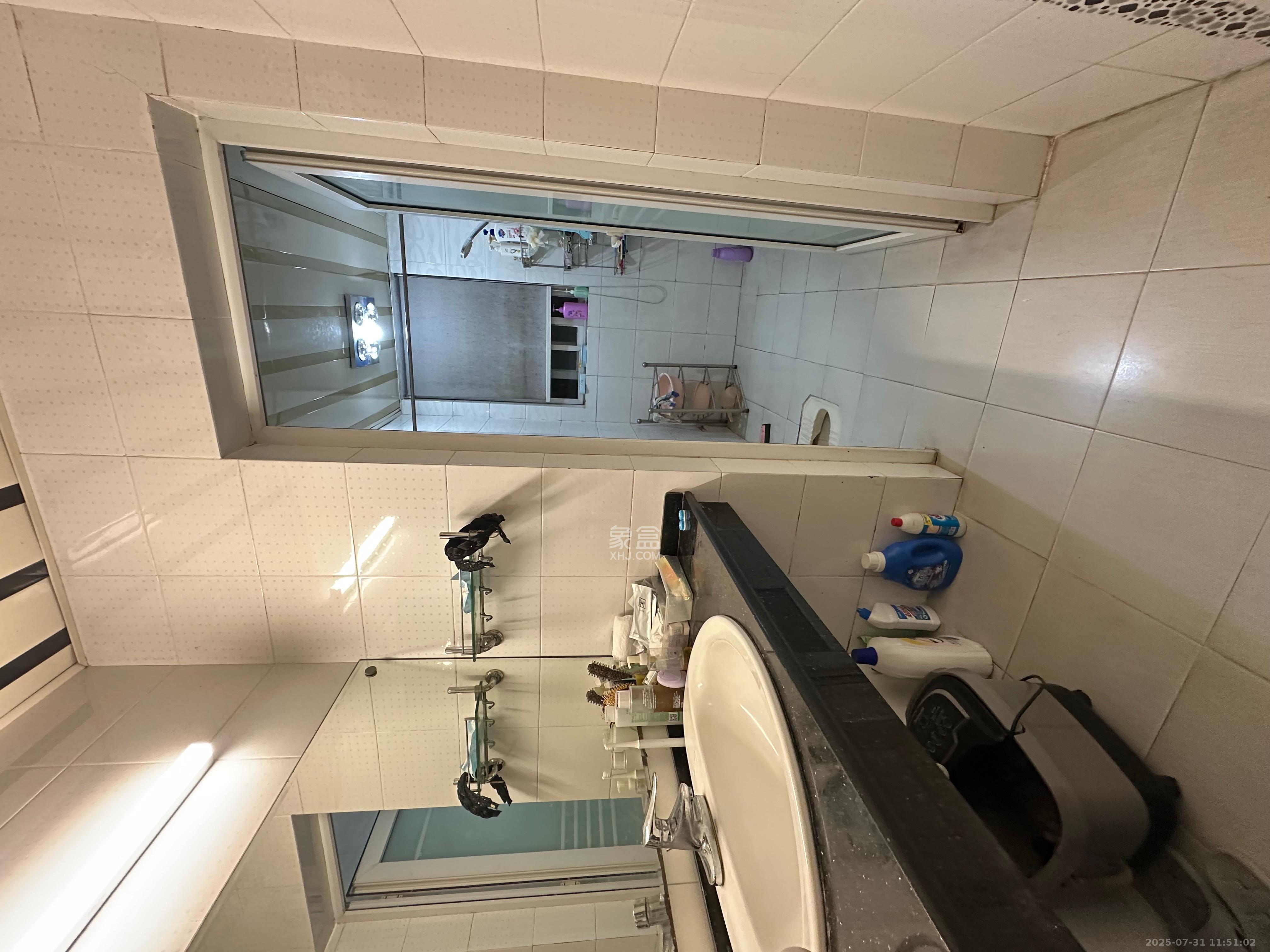 科大佳园南苑  4室2厅2卫    3600.0元/月室内图