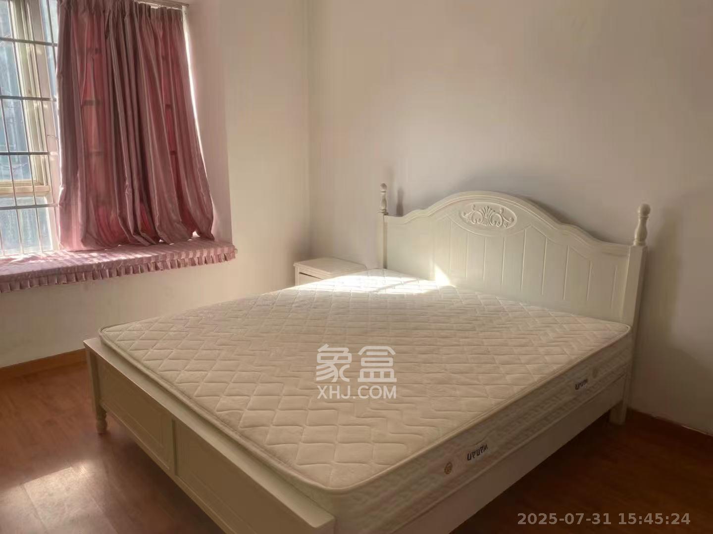 生活艺术城 3室2厅2卫 1800.0元/月 生活艺术城 3室2厅2卫 1800.0元/月室内图