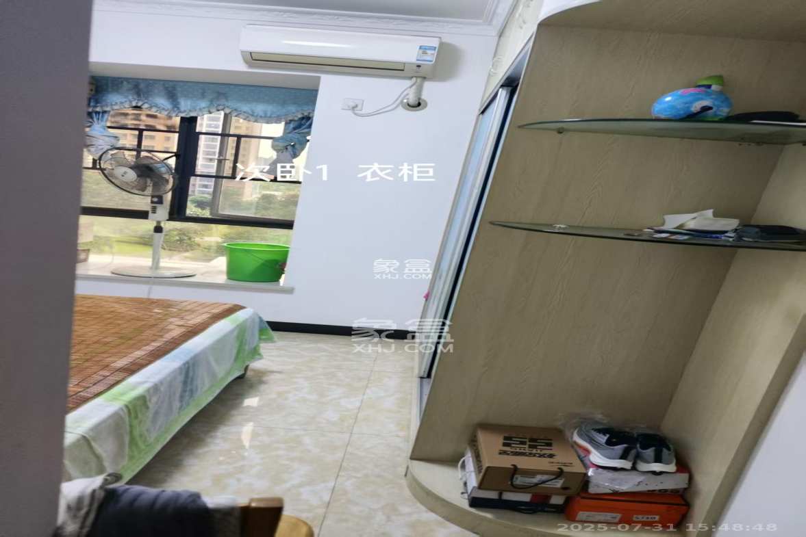 深业睿城 3室2厅2卫 2480.0元/月 深业睿城 3室2厅2卫 2480.0元/月室内图