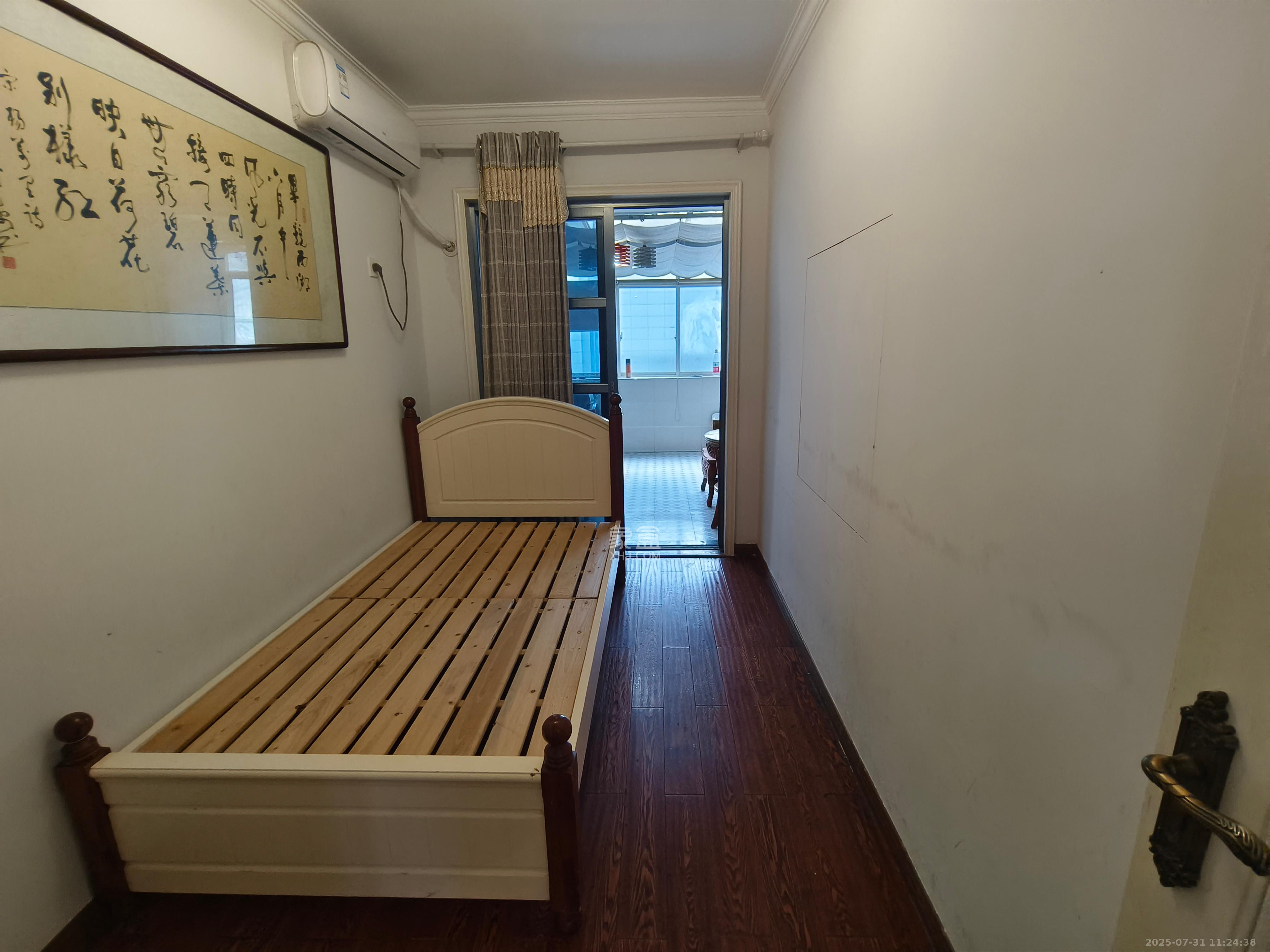 湘腾城市广场  3室2厅1卫   3200.00元/月室内图