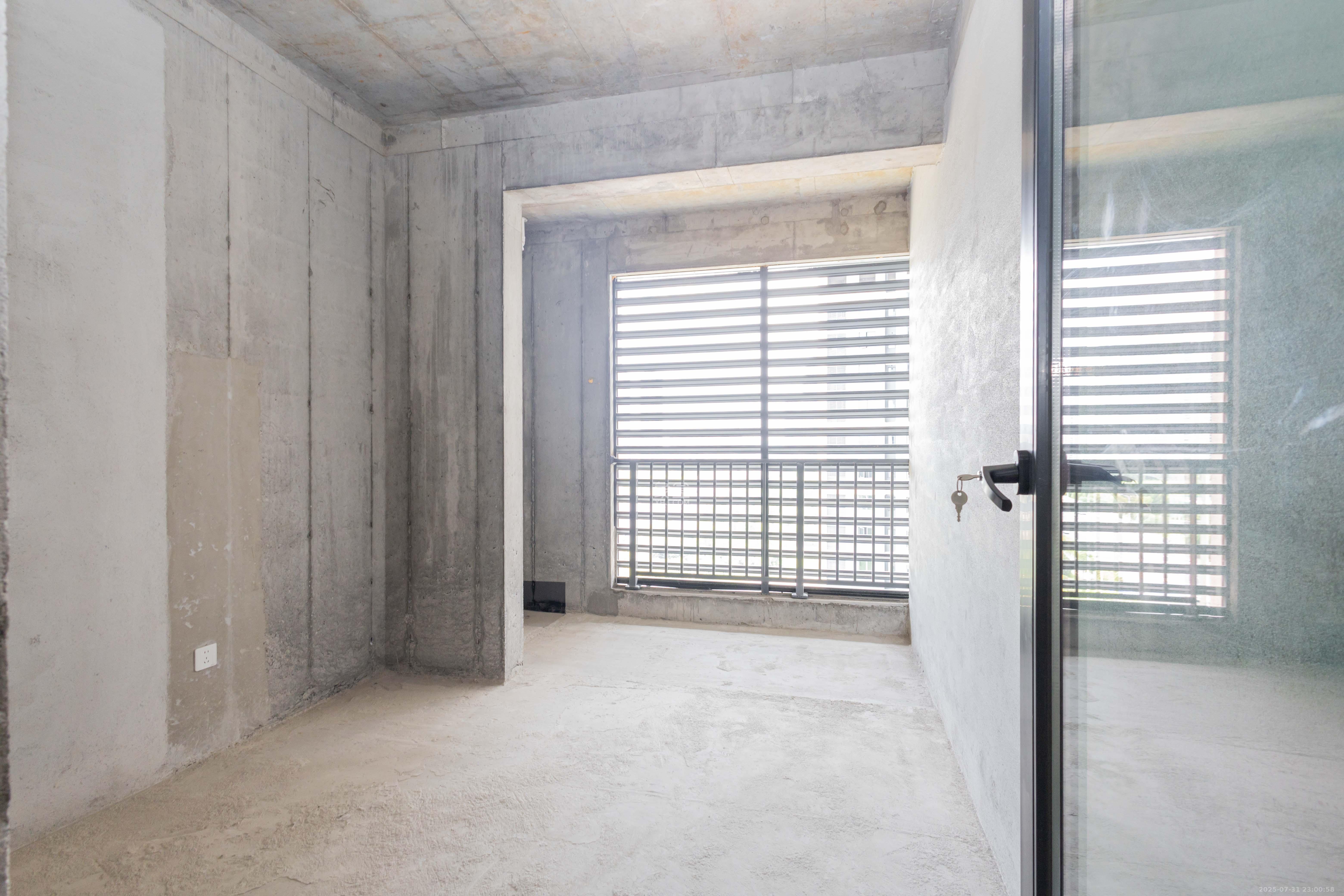 中建桃李九章  4室2厅2卫   195.00万卧室