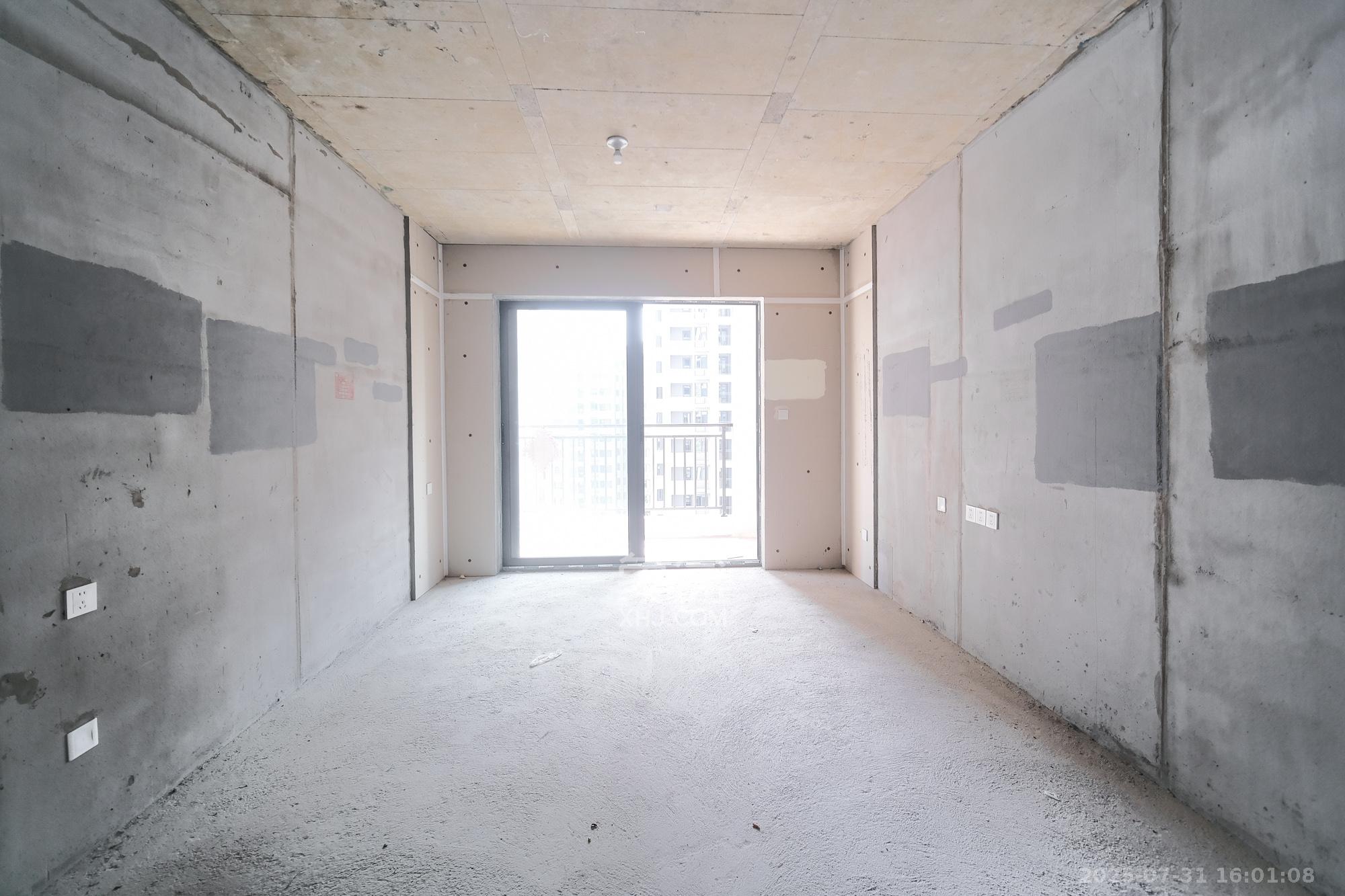 和顺府  4室2厅2卫    115.0万 和顺府  4室2厅2卫    115.0万