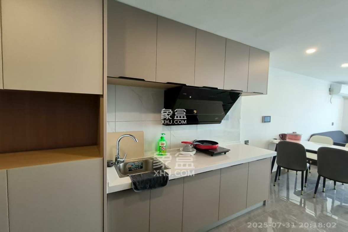 佳兆业云顶都汇 2室1厅1卫 2200.0元/月 佳兆业云顶都汇 2室1厅1卫 2200.0元/月室内图