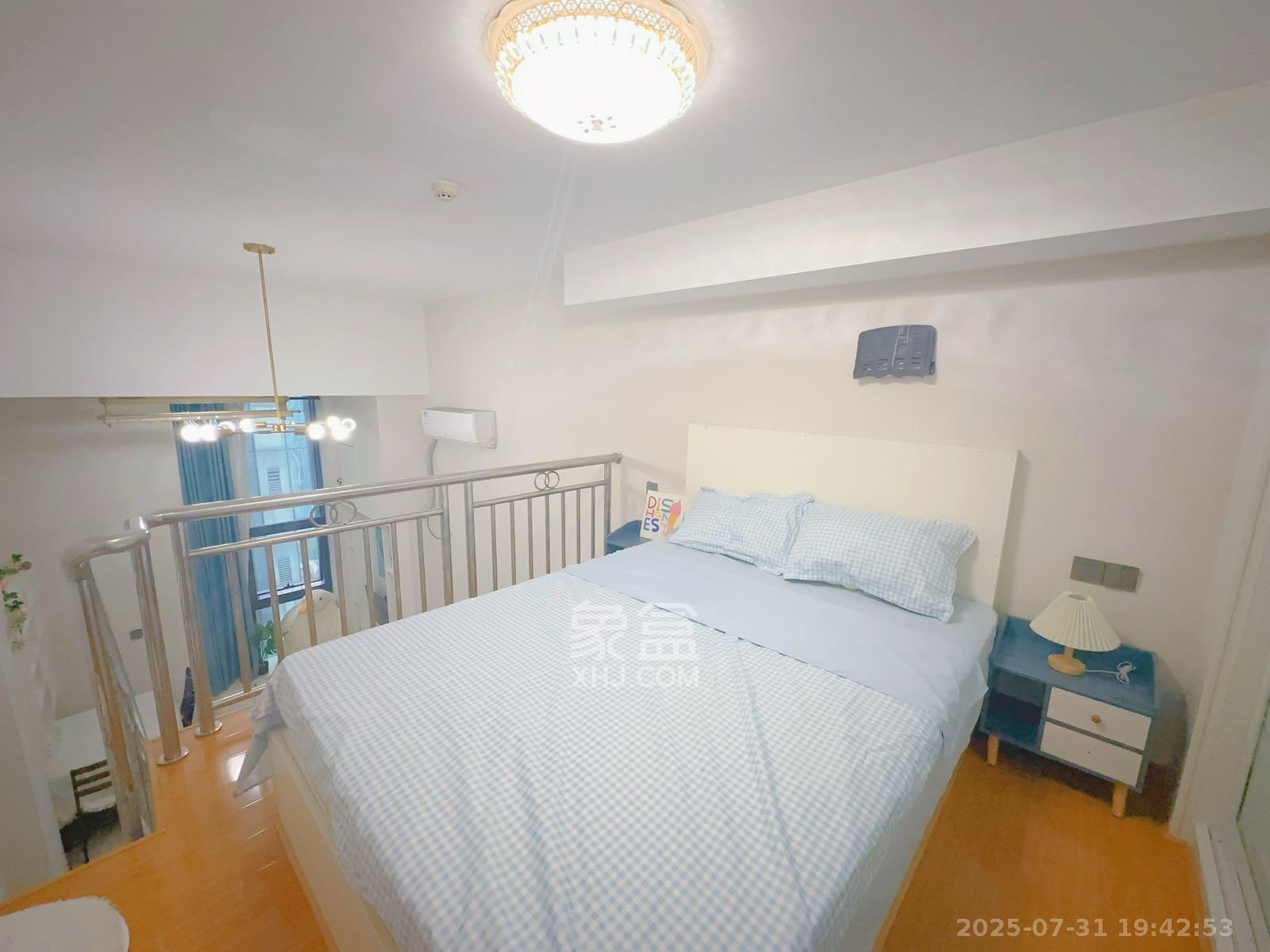东盈商业广场（华泉城市广场）  1室0厅0卫   2200.00元/月室内图