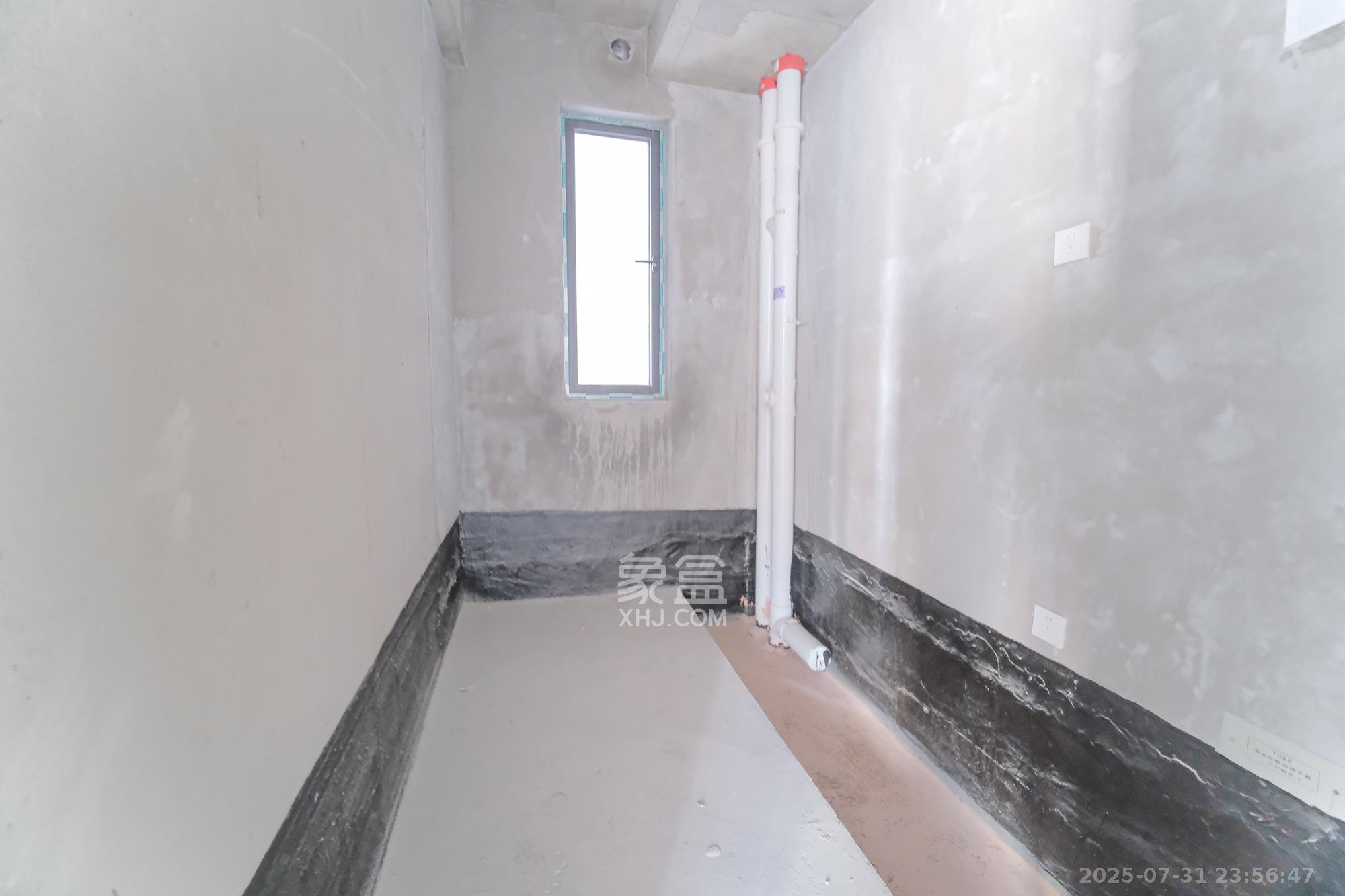 和顺府  4室2厅2卫    120.0万 和顺府  4室2厅2卫    120.0万卫生间