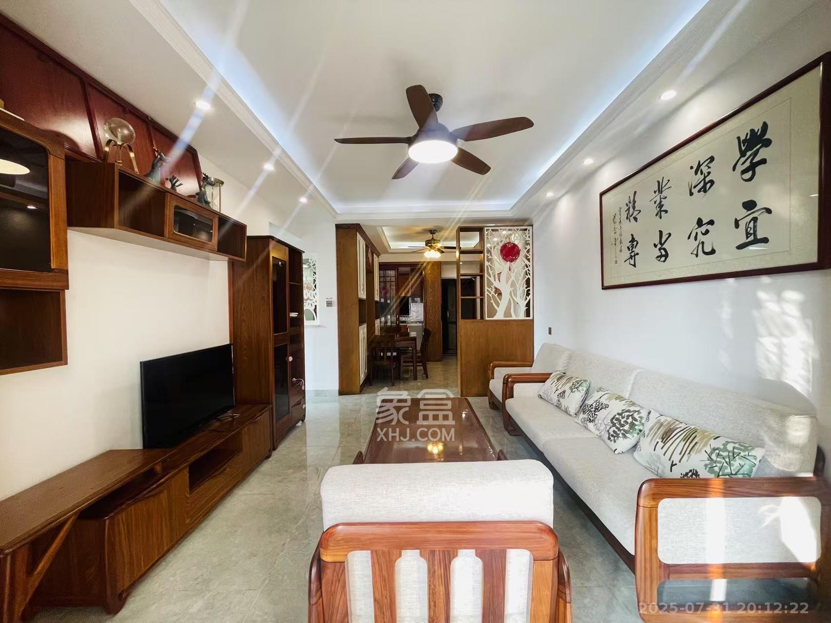 上园商住小区 3室2厅1卫 3000.0元/月 上园商住小区 3室2厅1卫 3000.0元/月室内图