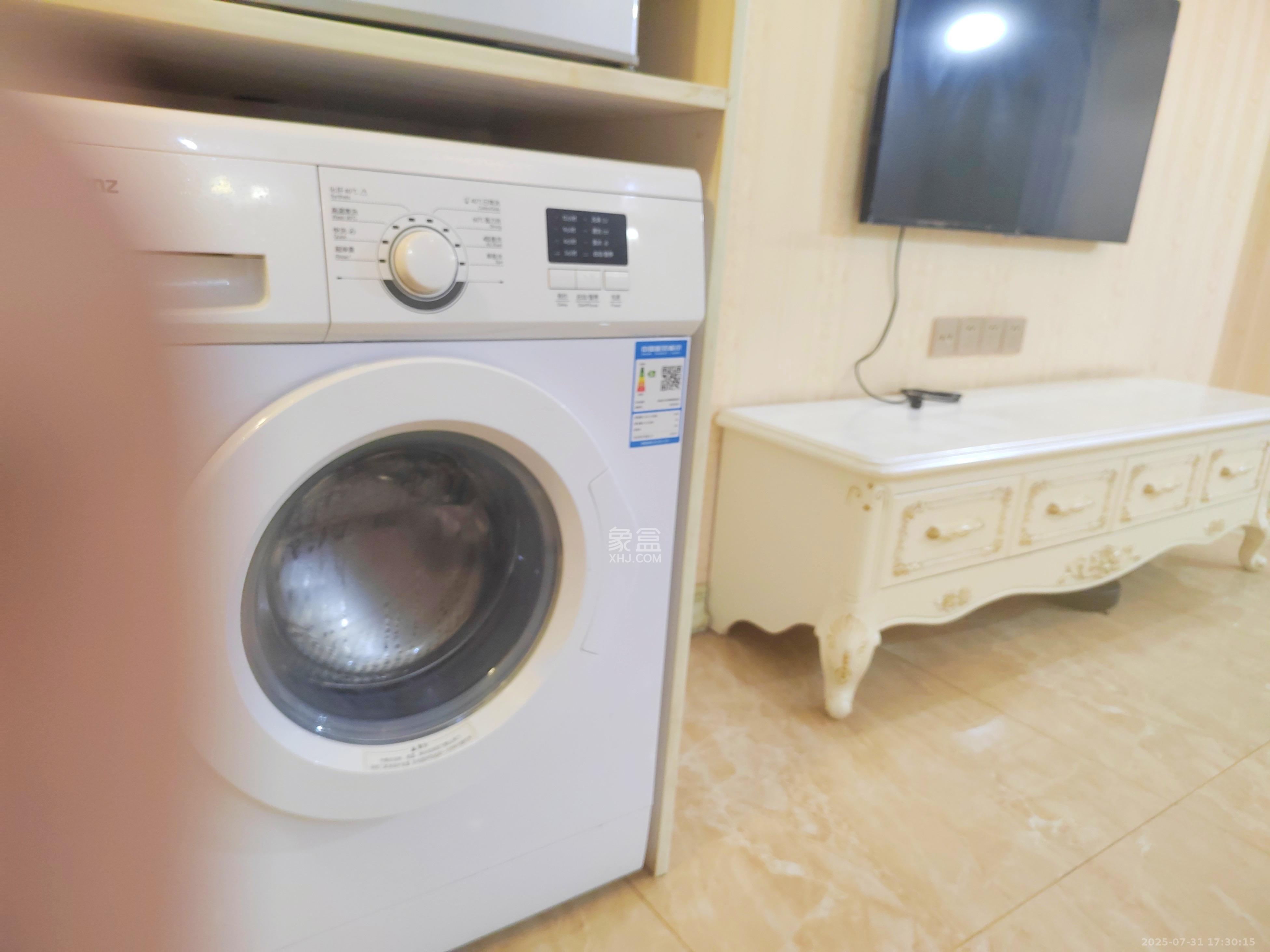 MOMA当代广场 1室1厅1卫 1300.0元/月 MOMA当代广场 1室1厅1卫 1300.0元/月室内图