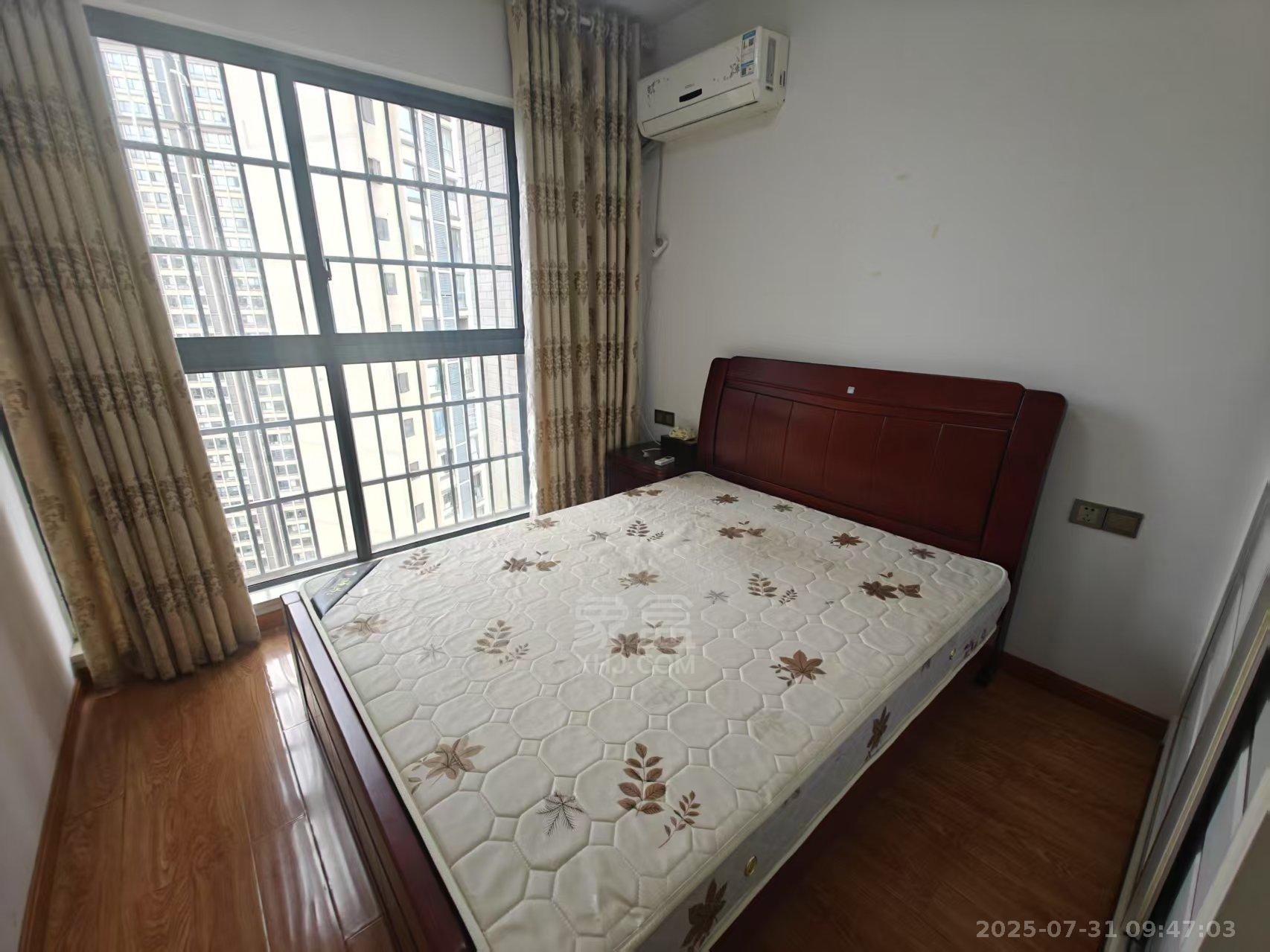 中建御山和苑 3室2厅1卫 1800.0元/月 中建御山和苑 3室2厅1卫 1800.0元/月室内图